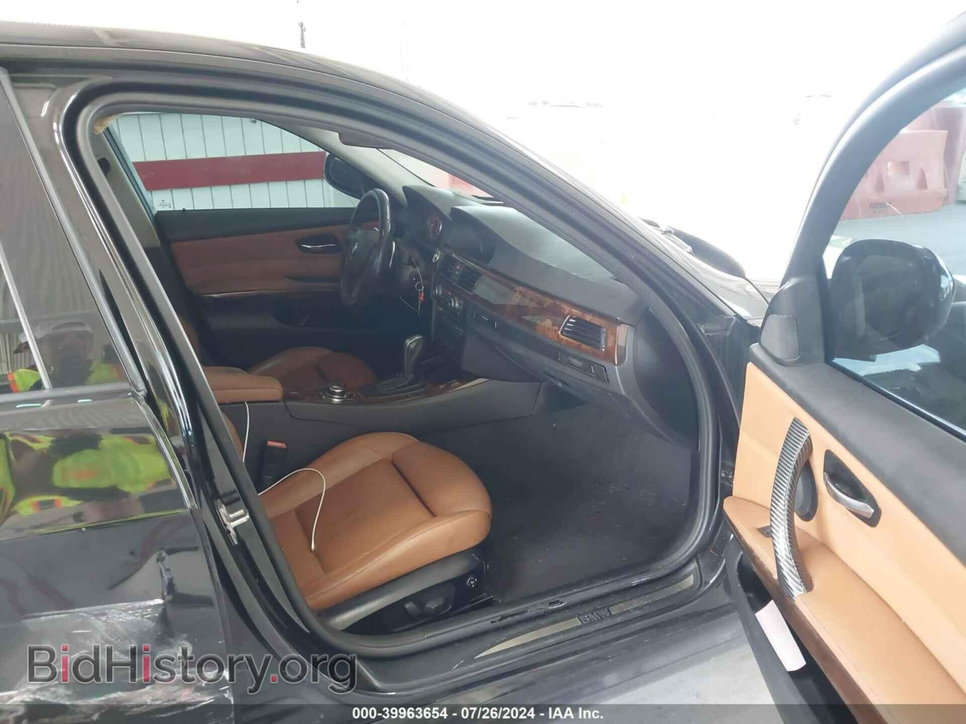 2011 BMW 335I - VIN: WBAPL5C52BA920667 - Фото 5