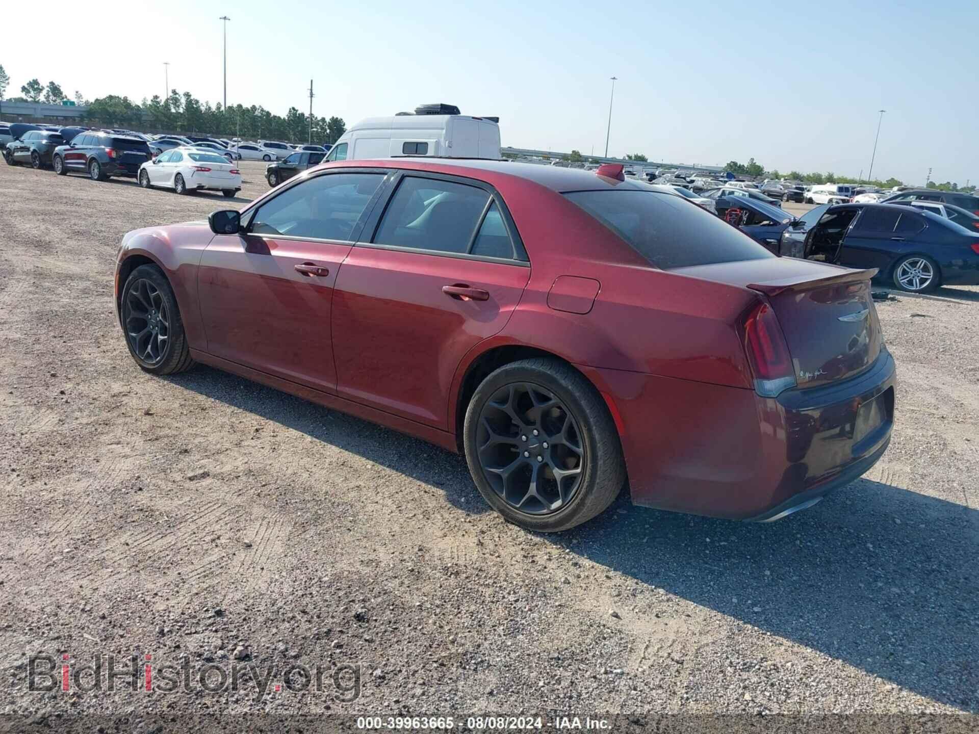 2019 CHRYSLER 300 - VIN: 2C3CCAAGXKH590538 - Фото 3