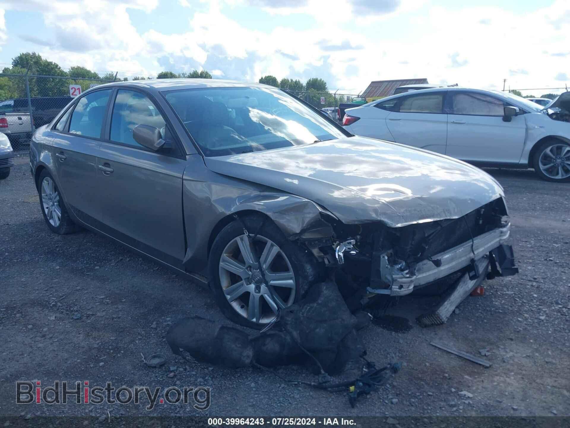 Photo WAUBFAFLXBN048123 - AUDI A4 2011