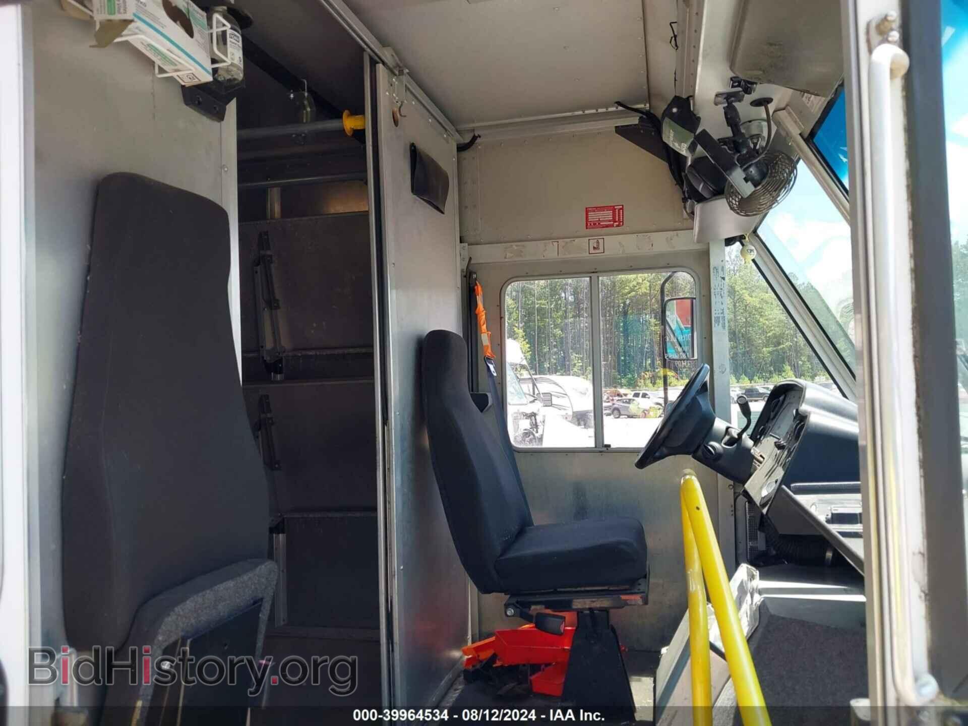 2014 FORD ECONOLINE - VIN: 1FC3E4KL9EDA88155 - Фото 6
