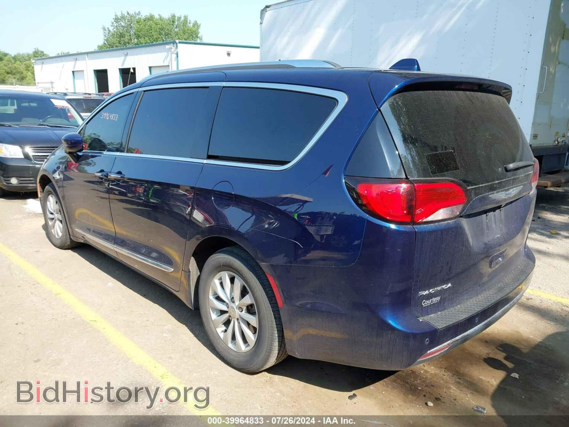 2019 CHRYSLER PACIFICA - VIN: 2C4RC1BG8KR706026 - Фото 3