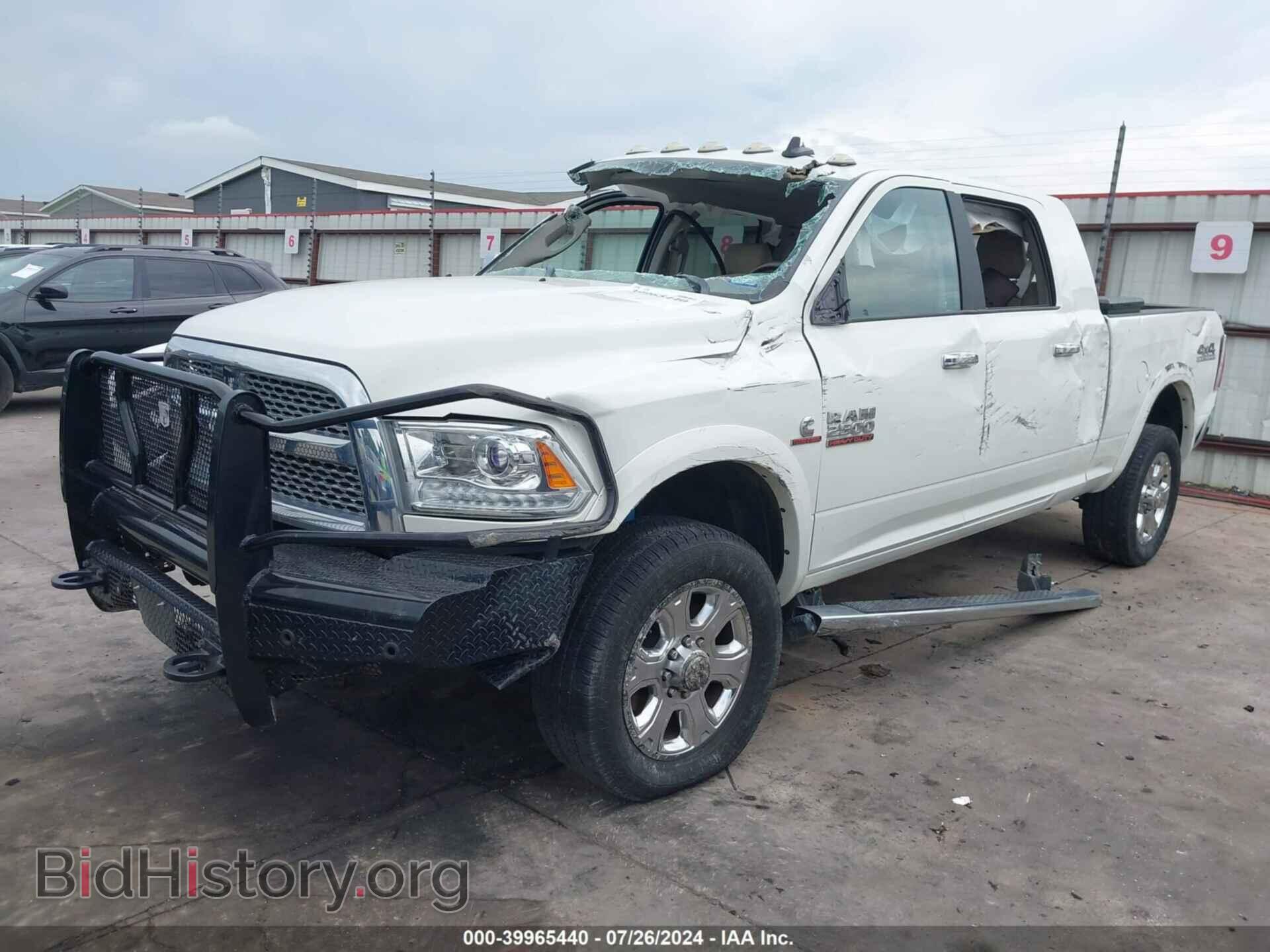 2017 RAM 2500 - VIN: 3C6UR5NL2HG644475 - Фото 2