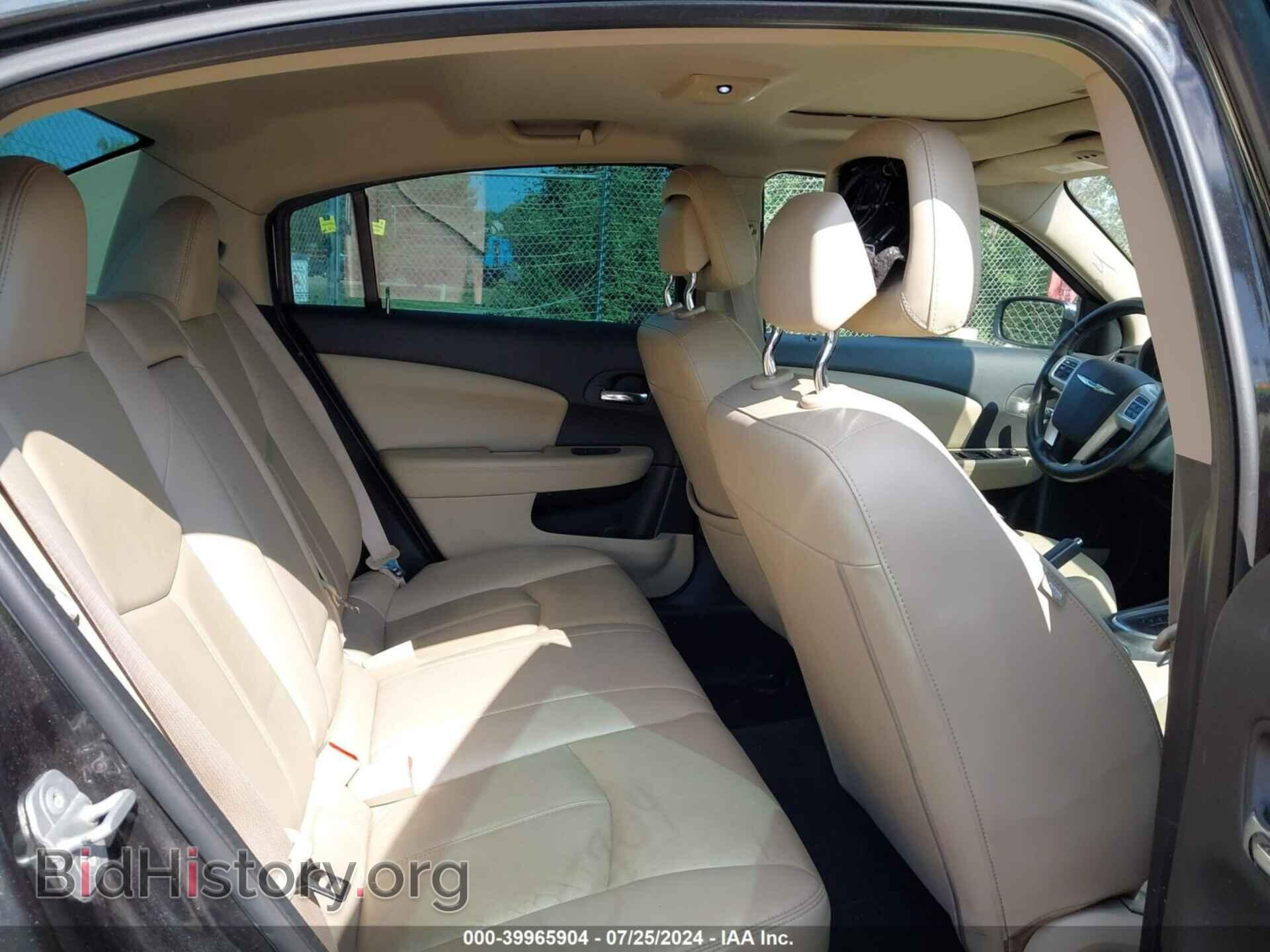 2011 CHRYSLER 200 - VIN: 1C3BC2FB7BN501059 - Фото 8