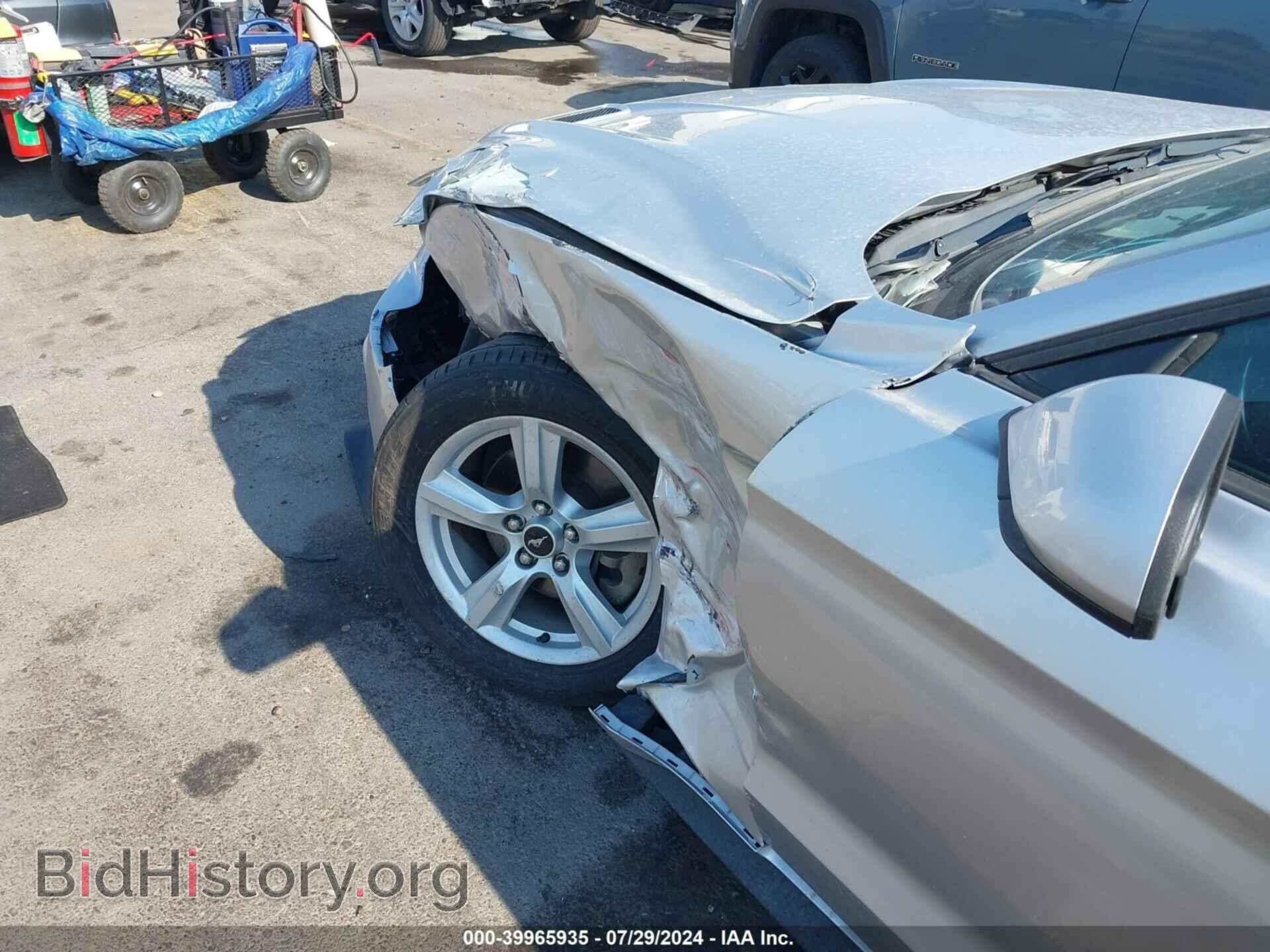 2018 FORD MUSTANG - VIN: 1FA6P8TH5J5172489 - Фото 6