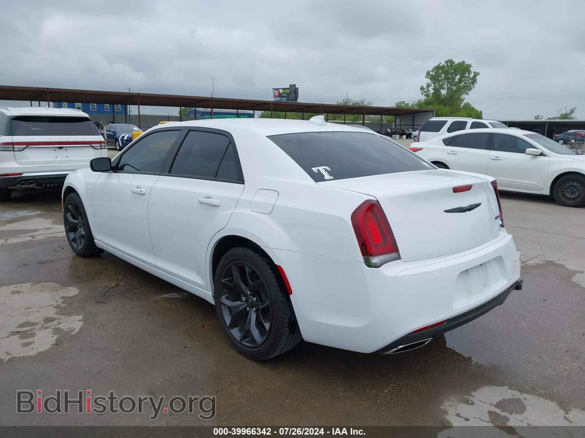 2023 CHRYSLER 300 - VIN: 2C3CCAAG3PH514229 - Фото 3