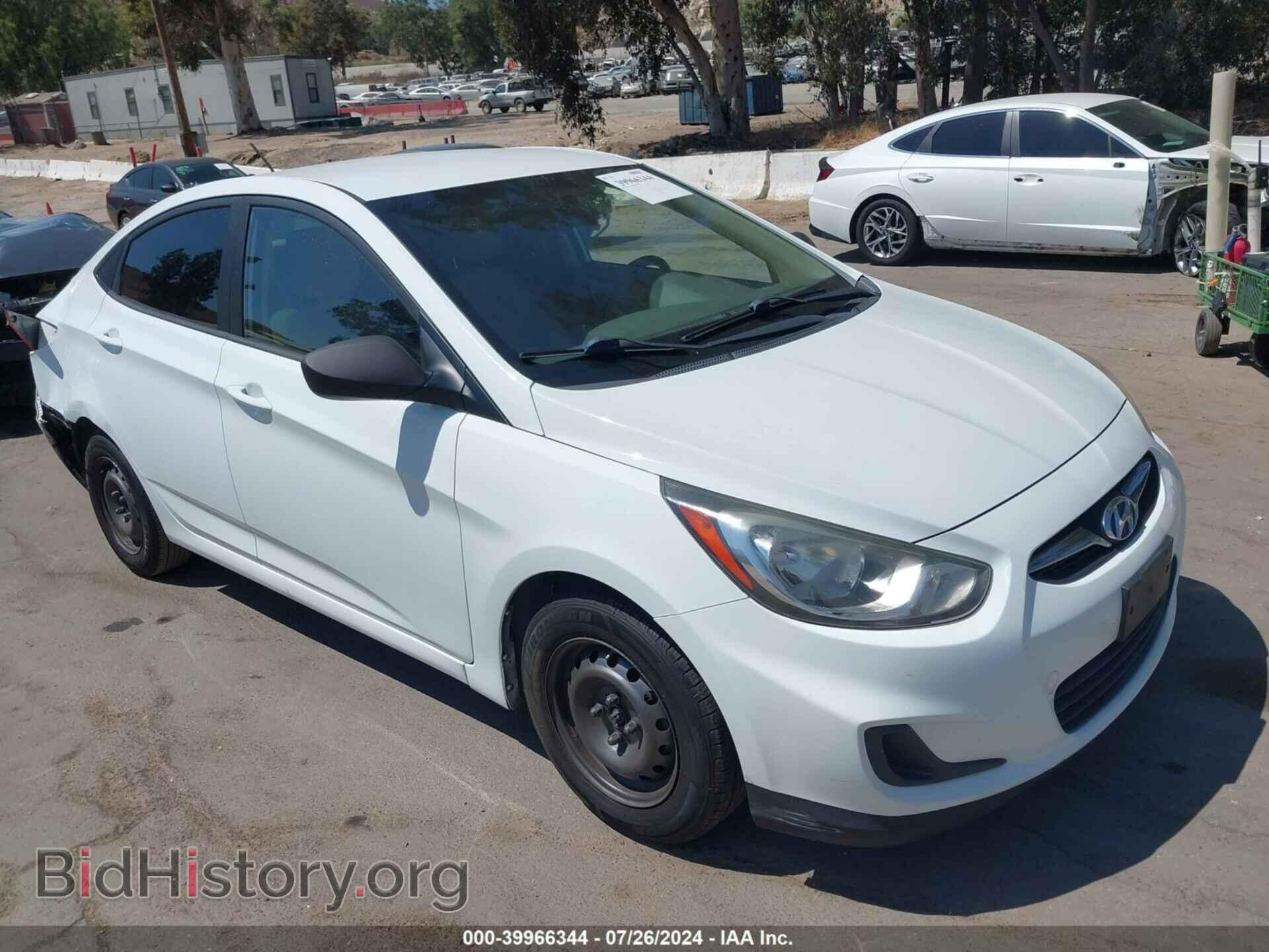 Photo KMHCT4AE2CU197526 - HYUNDAI ACCENT 2012
