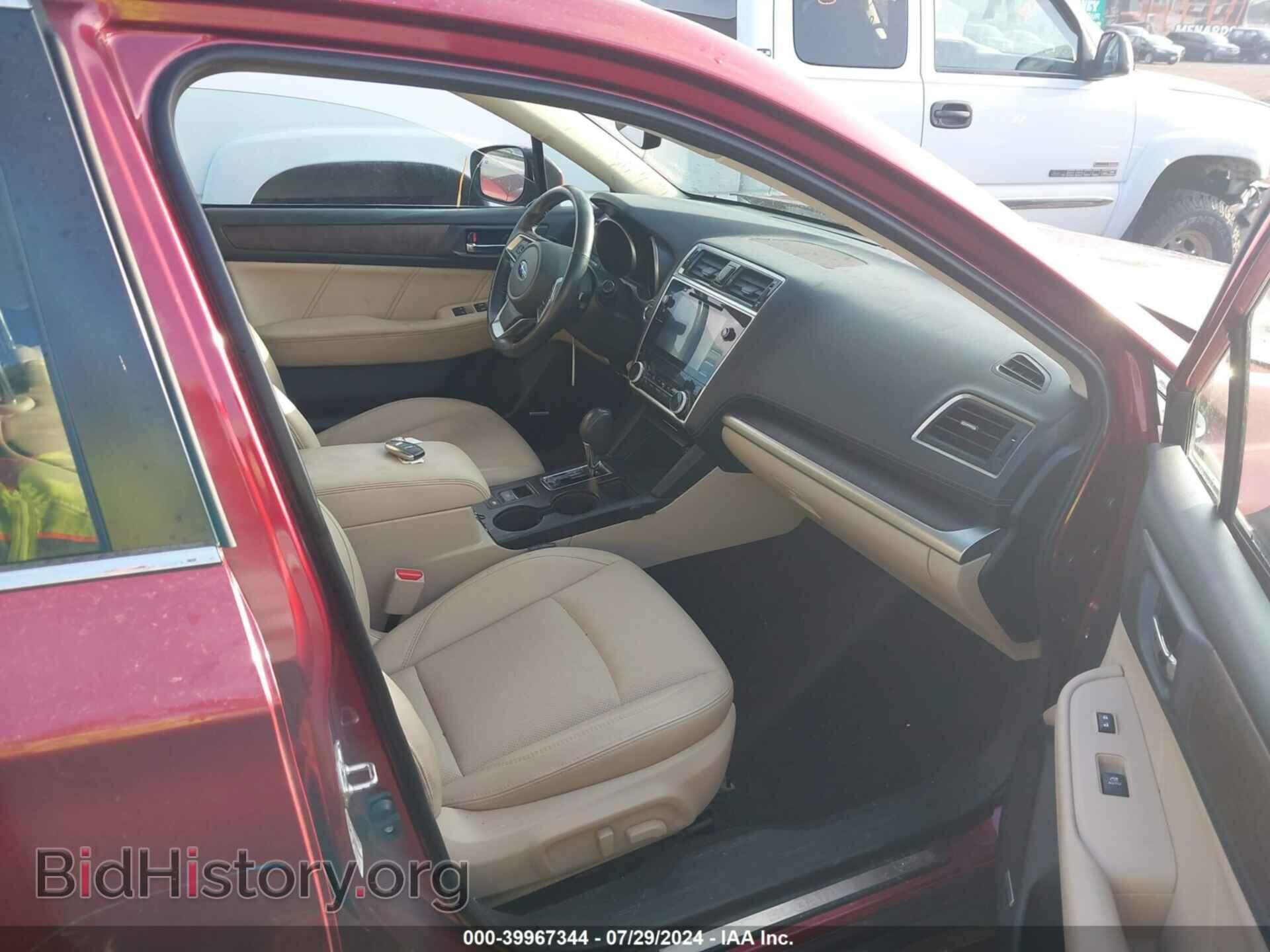 2018 SUBARU OUTBACK - VIN: 4S4BSANC2J3248564 - Photo 5