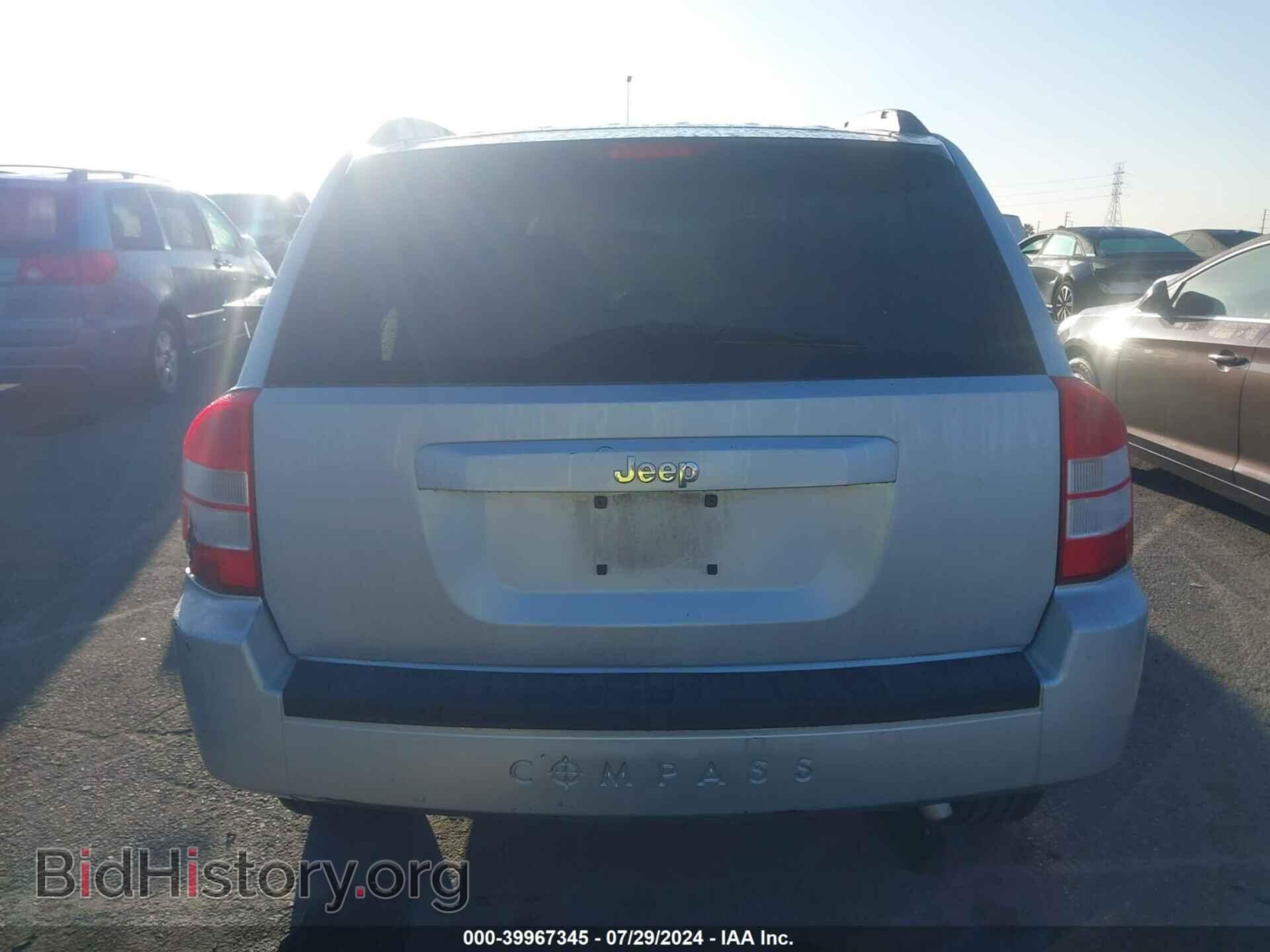 2010 JEEP COMPASS - VIN: 1J4NT4FB0AD622681 - Фото 16