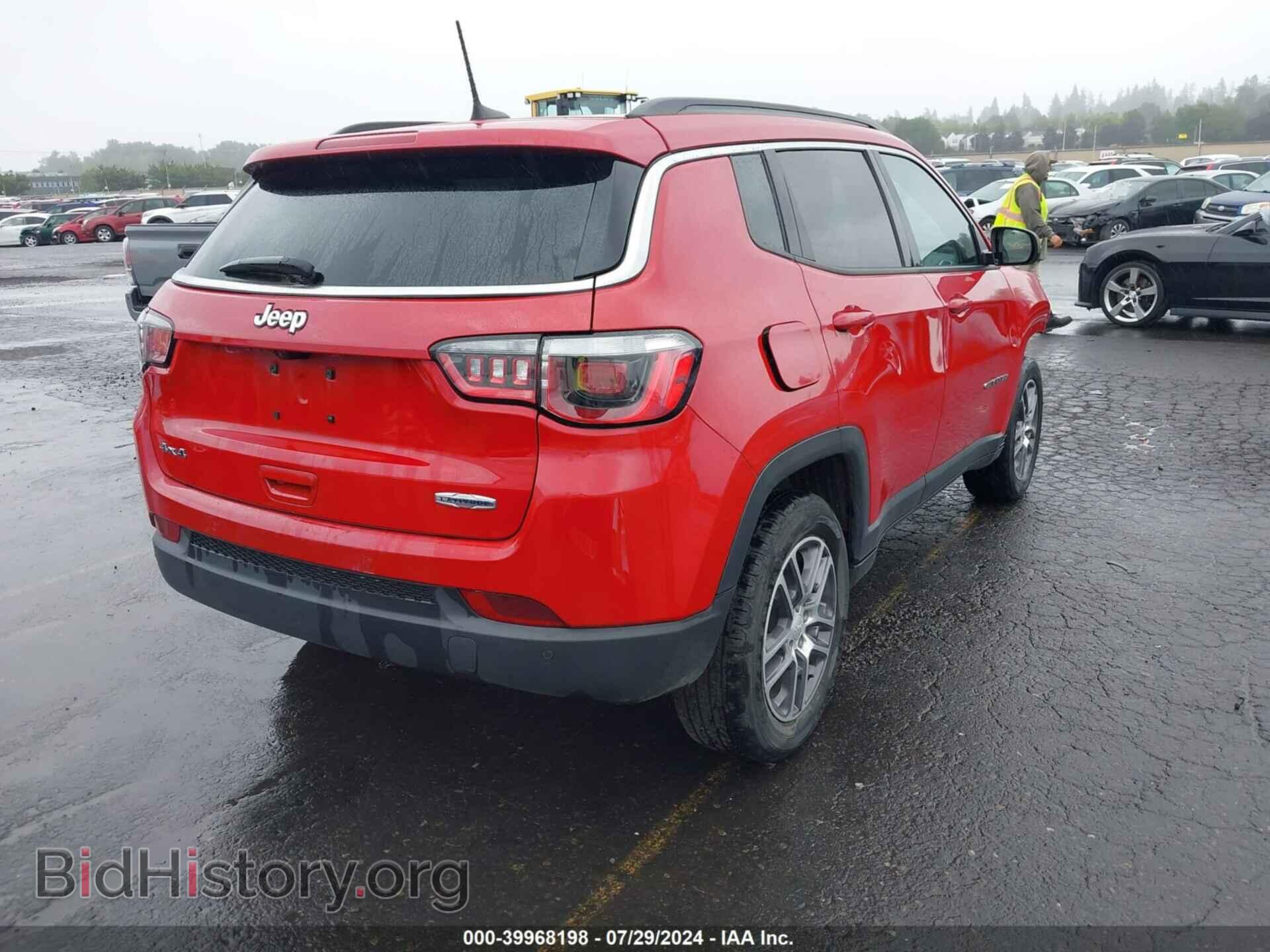 2020 JEEP COMPASS - VIN: 3C4NJDBB7LT217898 - Фото 4