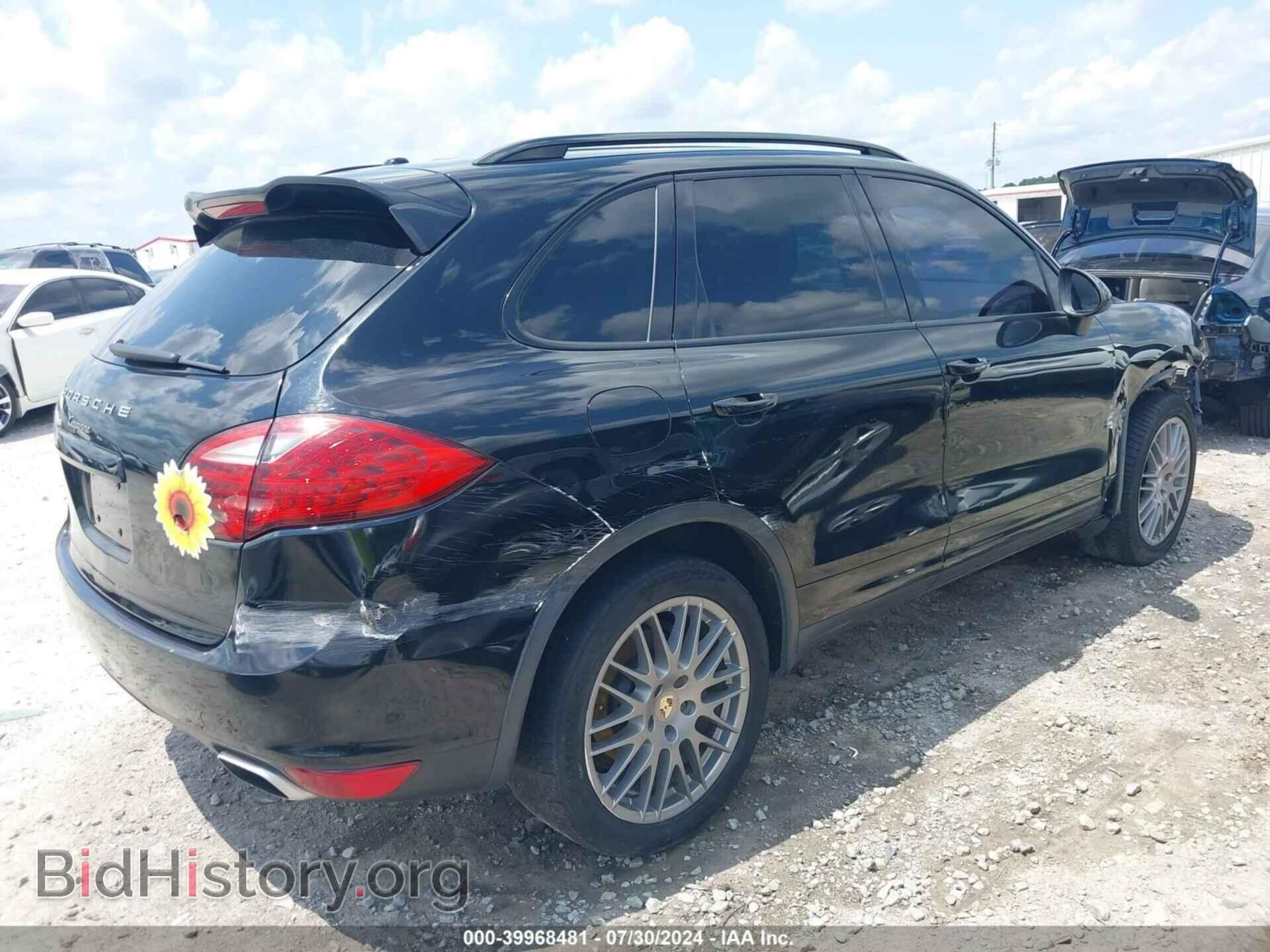 2012 PORSCHE CAYENNE - VIN: WP1AA2A24CLA02865 - Photo 4