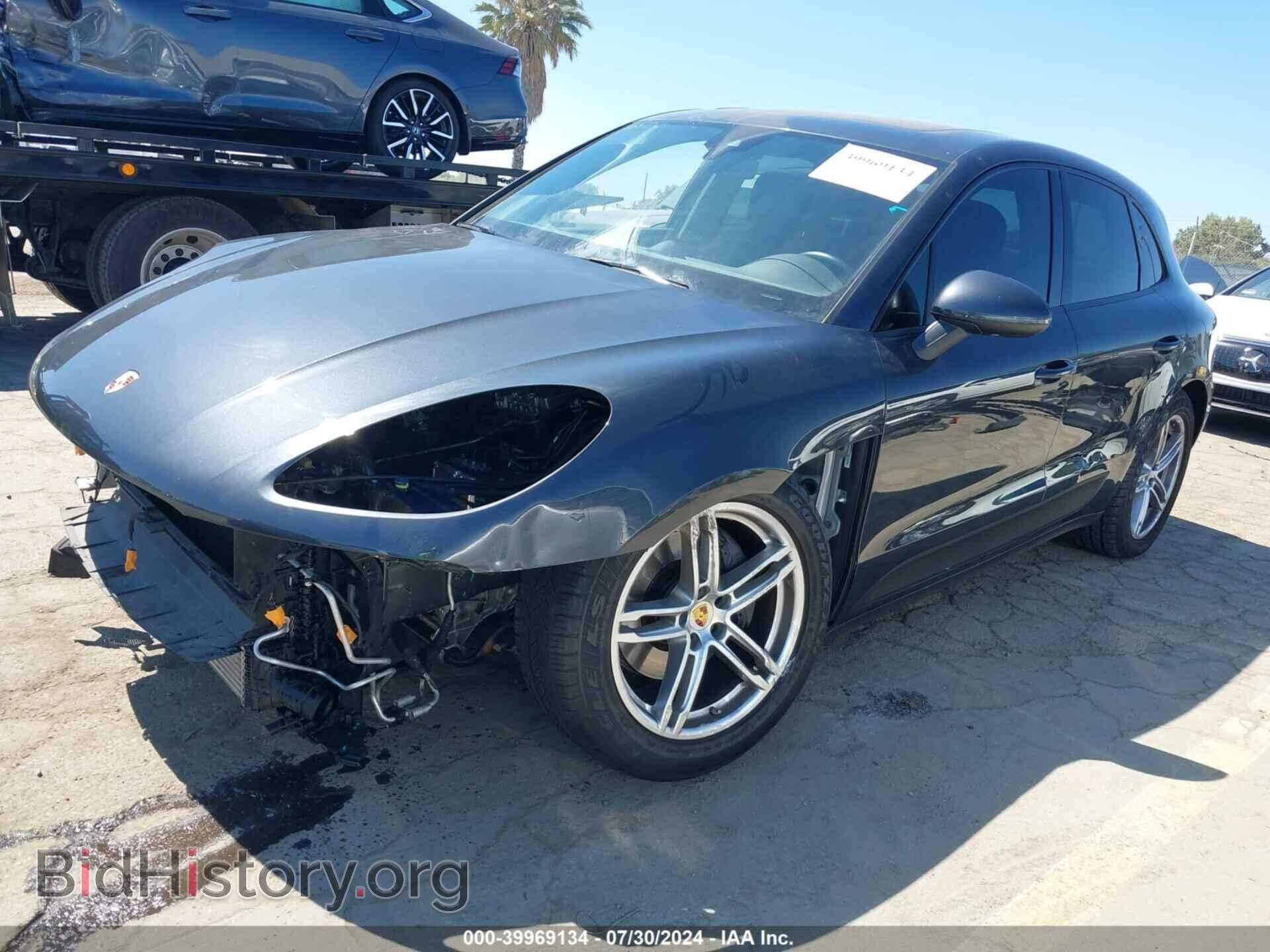 2020 PORSCHE MACAN - VIN: WP1AA2A53LLB04569 - Photo 2