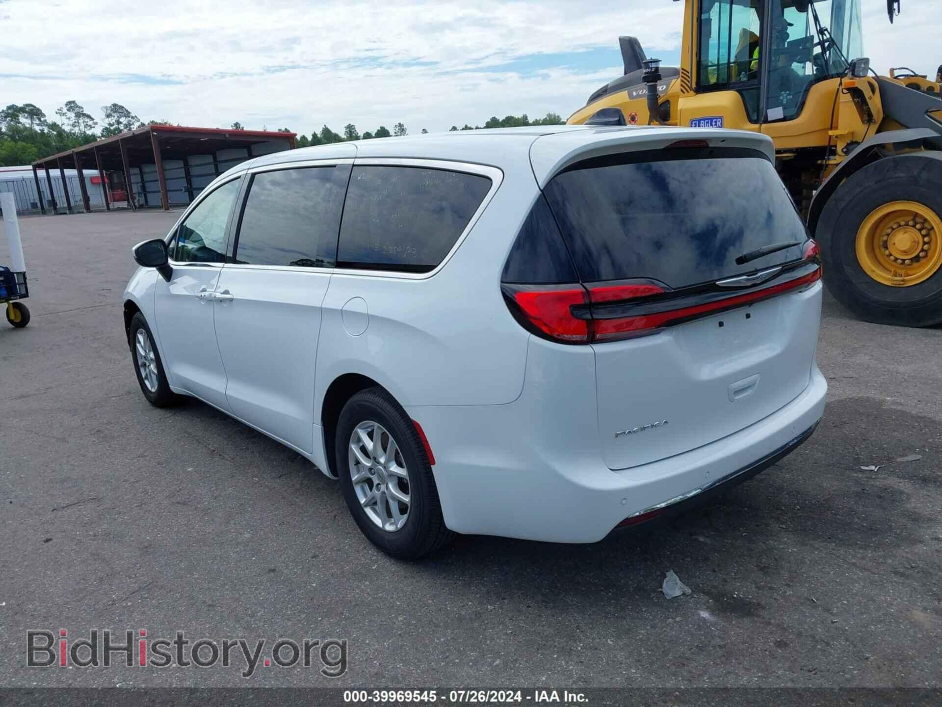 2023 CHRYSLER PACIFICA - VIN: 2C4RC1BG4PR536240 - Фото 3