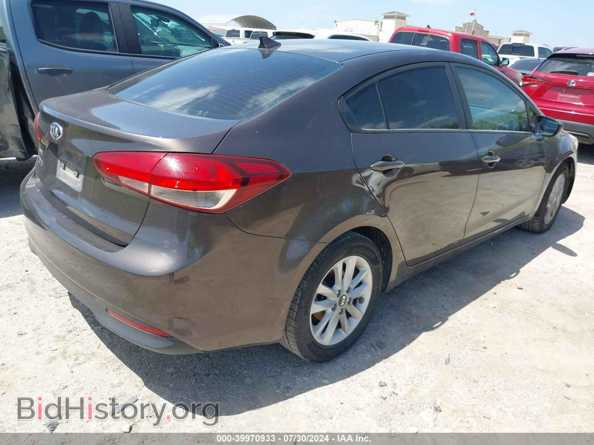 2017 KIA FORTE - VIN: 3KPFL4A75HE150712 - Фото 4