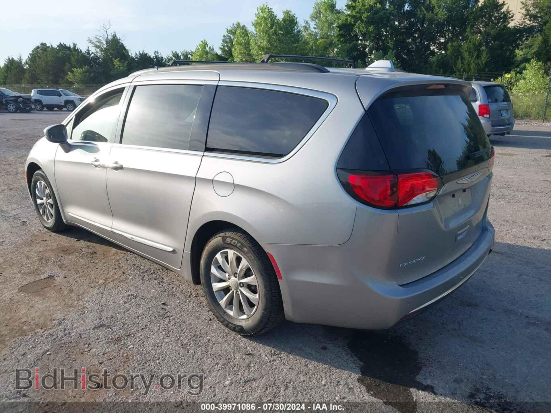 2017 CHRYSLER PACIFICA - VIN: 2C4RC1BG7HR702848 - Photo 3