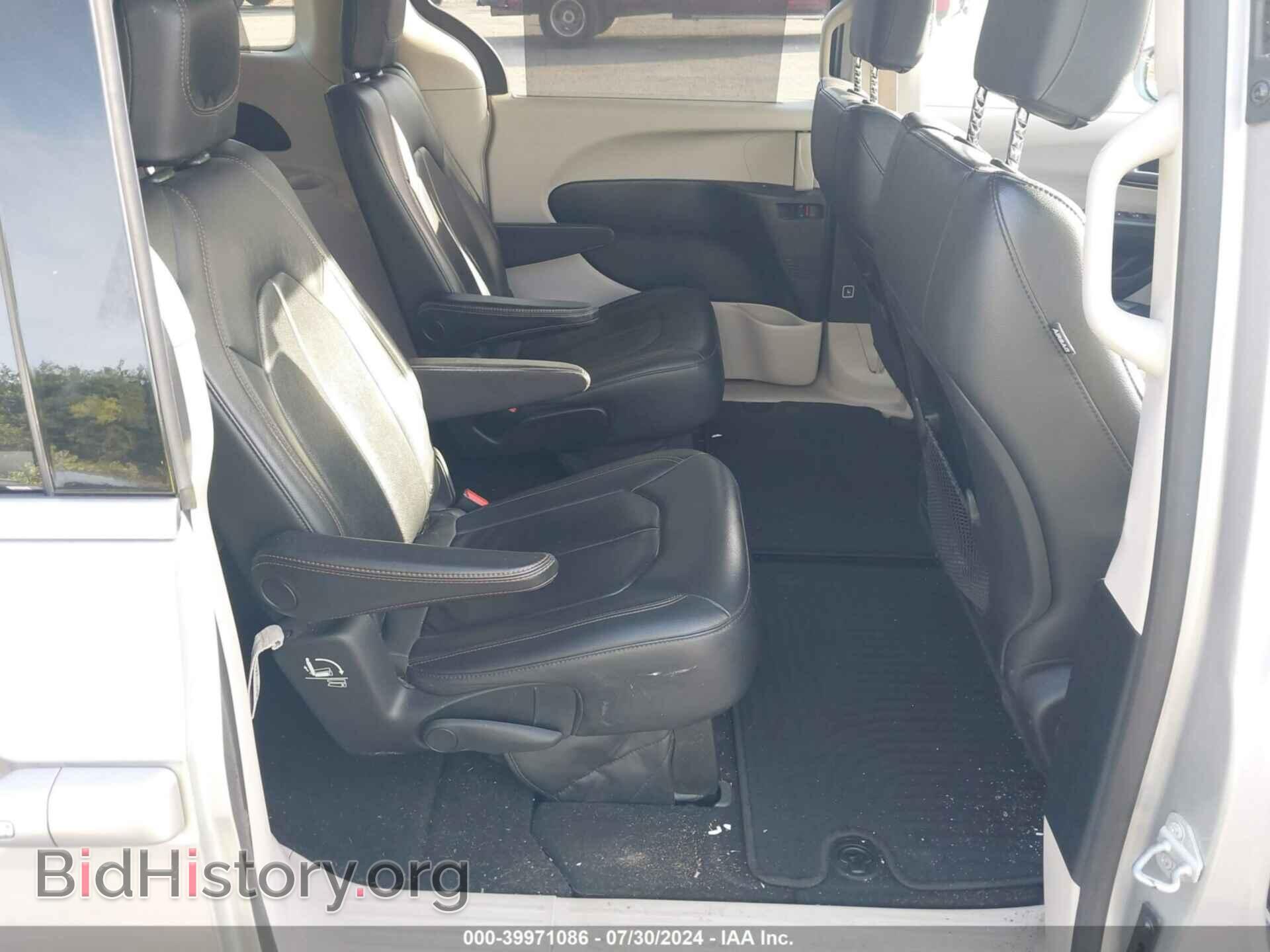 2017 CHRYSLER PACIFICA - VIN: 2C4RC1BG7HR702848 - Photo 8