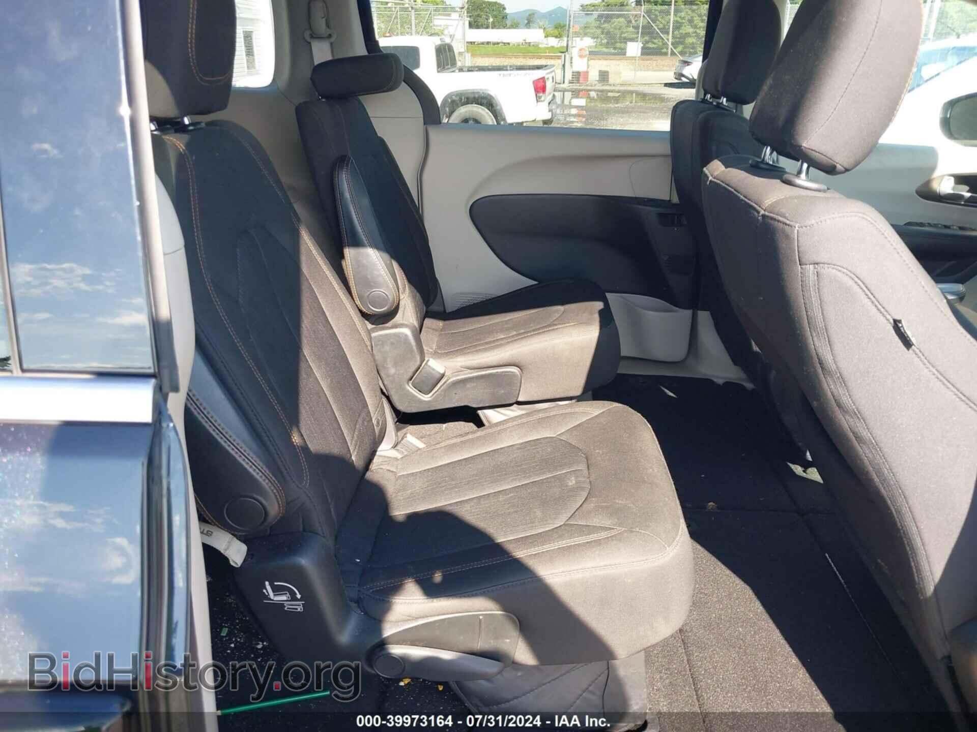 2017 CHRYSLER PACIFICA - VIN: 2C4RC1CG5HR552043 - Photo 8
