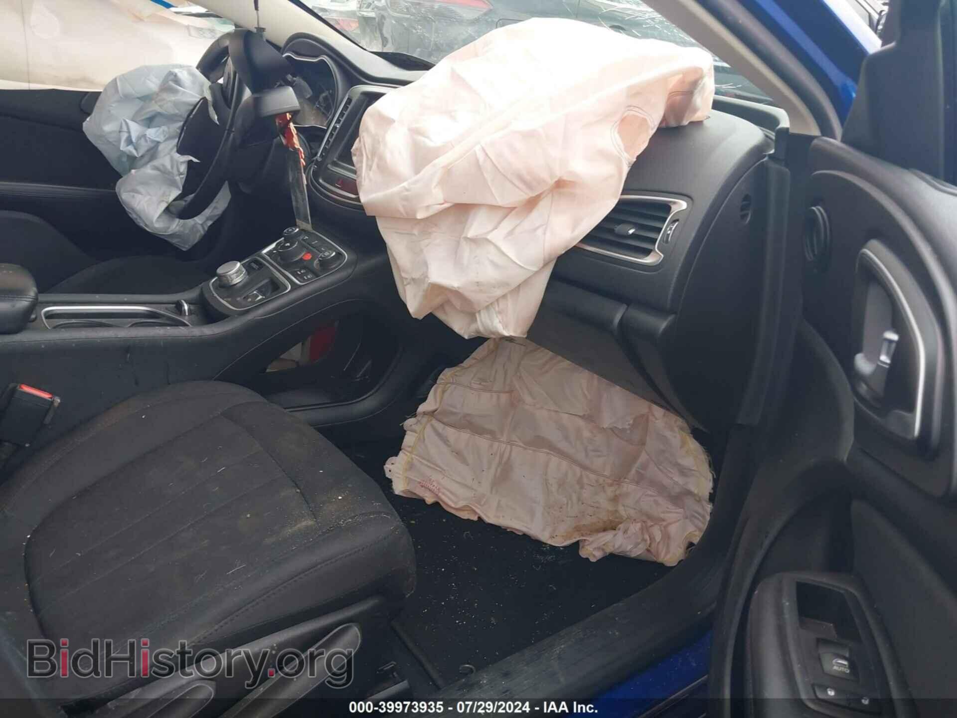 2016 CHRYSLER 200 - VIN: 1C3CCCAB3GN165368 - Фото 5