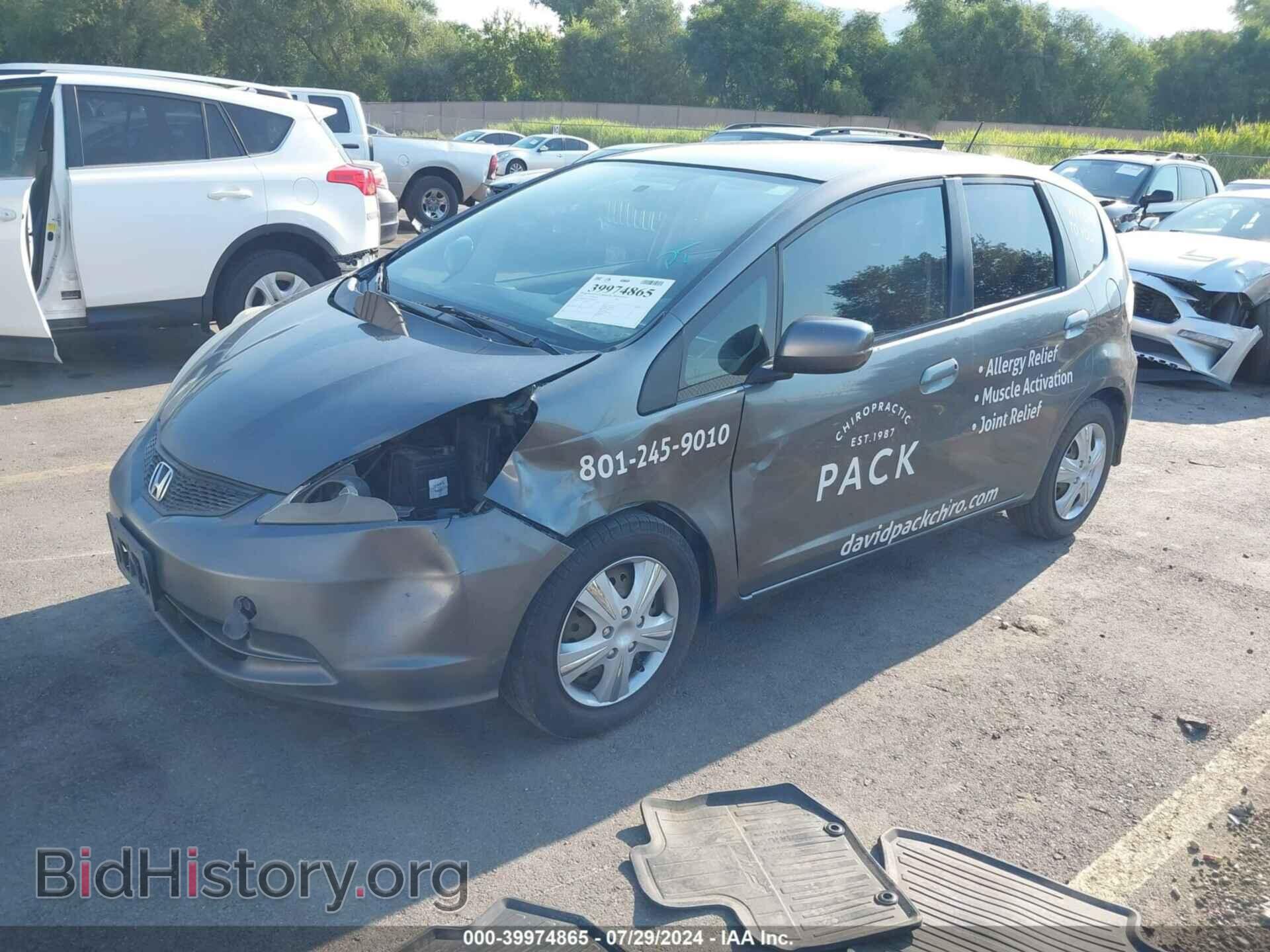 2013 HONDA FIT - VIN: JHMGE8H31DC021875 - Фото 2