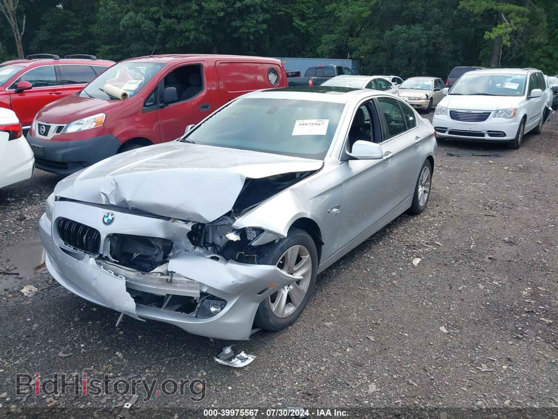 2012 BMW 528I - VIN: WBAXH5C53CDW09265 - Фото 2