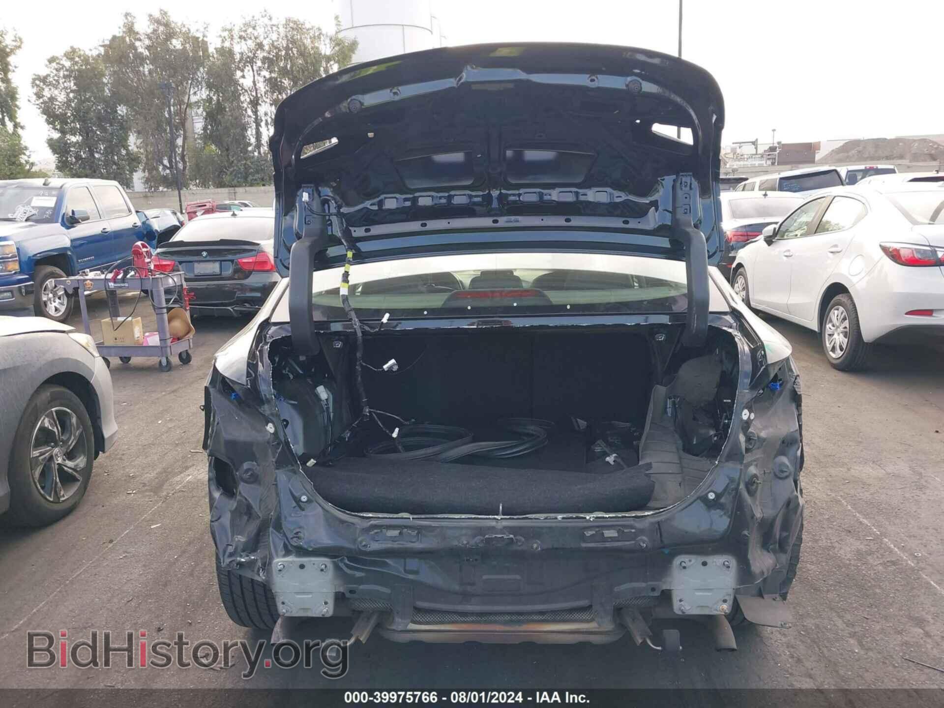 2018 MAZDA MAZDA3 - VIN: 3MZBN1V32JM201624 - Фото 6