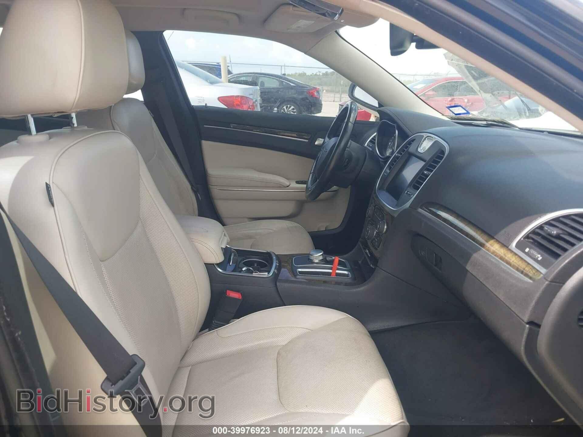 2016 CHRYSLER 300C - VIN: 2C3CCAEGXGH147582 - Фото 5