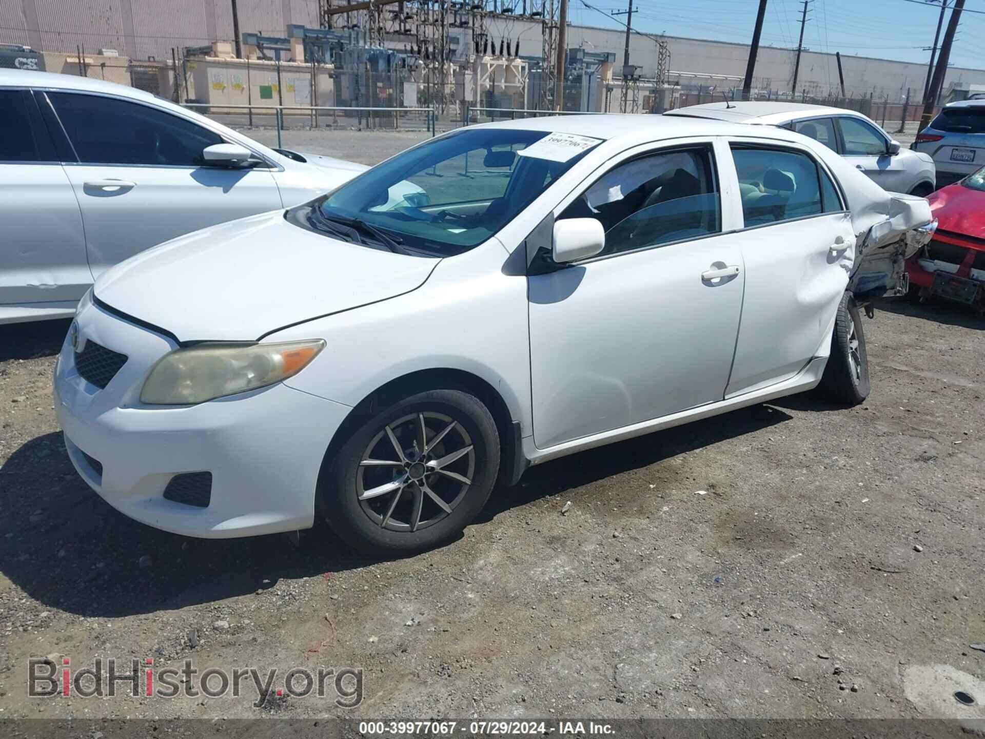 2009 TOYOTA COROLLA - VIN: JTDBL40E29J044320 - Фото 2