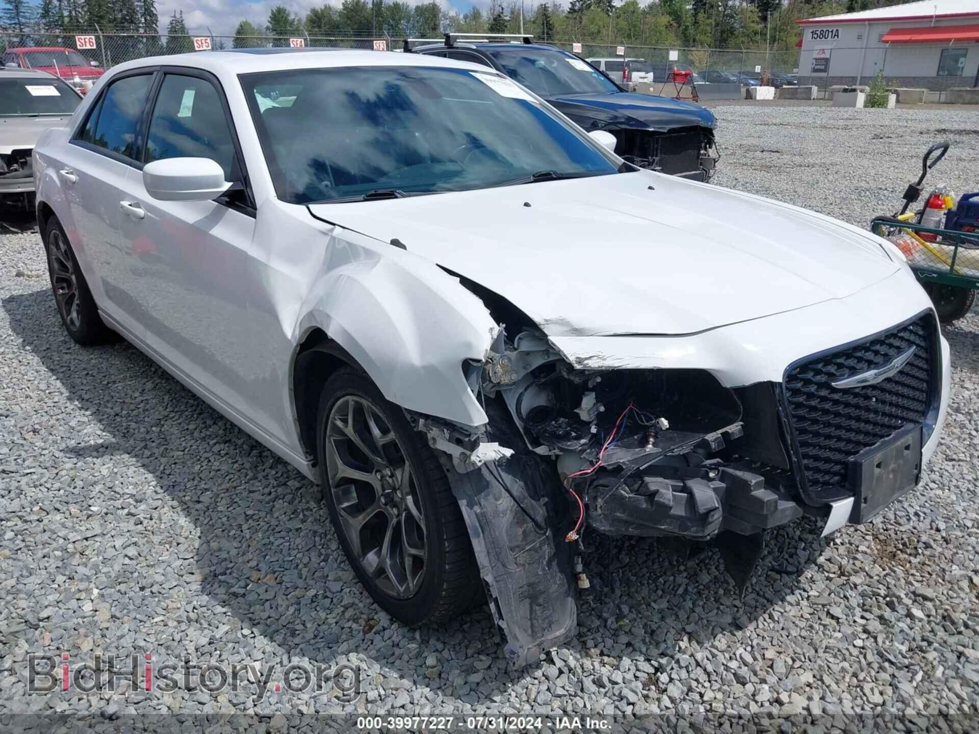 2015 CHRYSLER 300 - VIN: 2C3CCABG8FH845465 - Фото 6