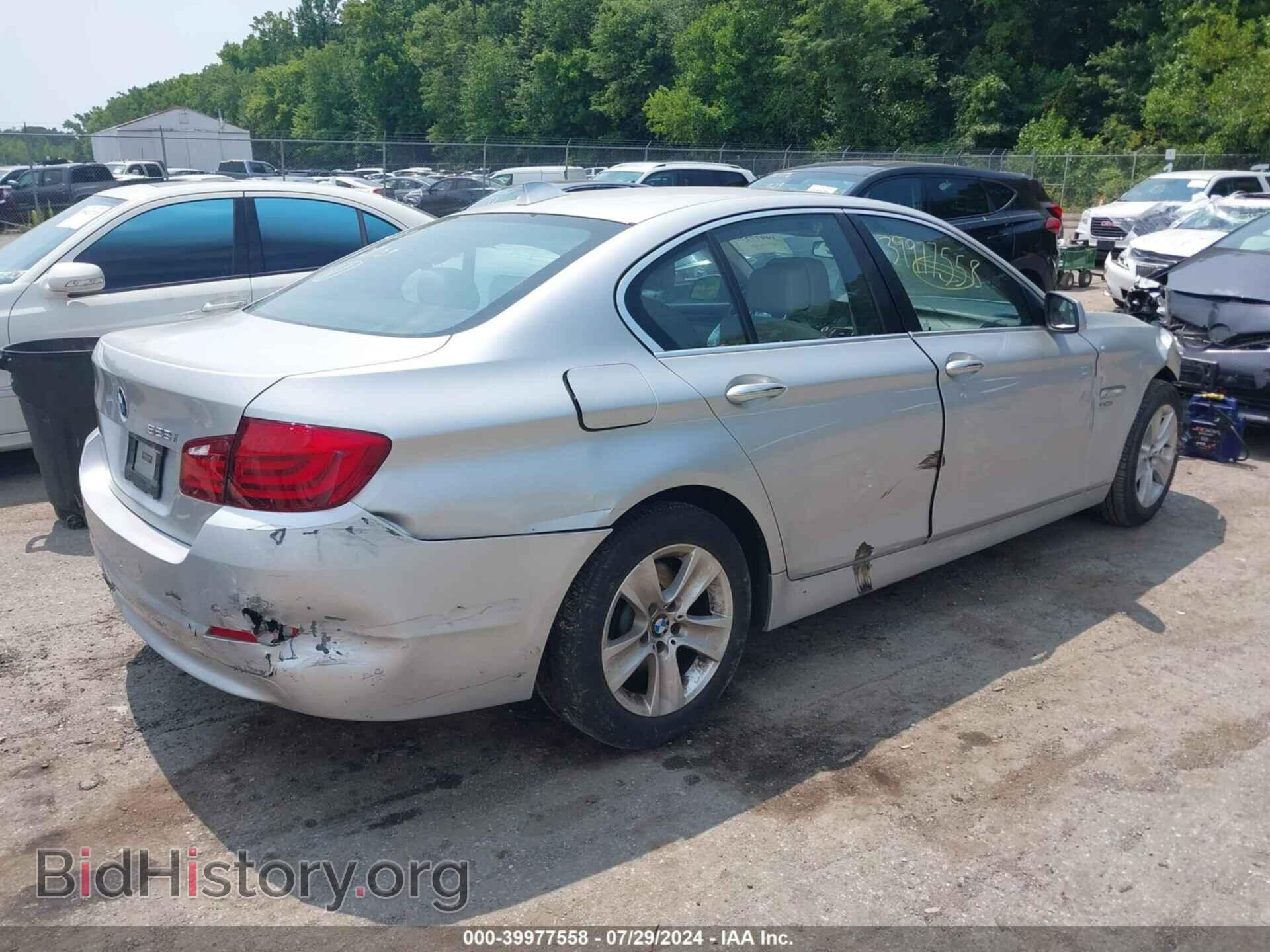 2012 BMW 528I - VIN: WBAXH5C59CDW03308 - Фото 4