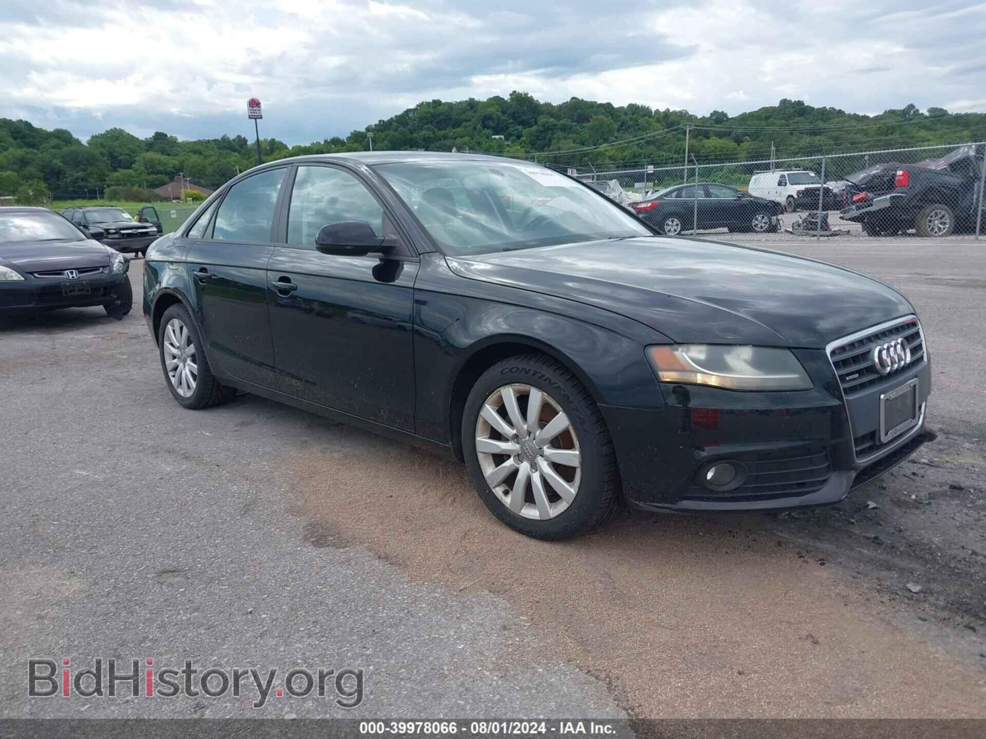 Фотография WAUBFAFL3CA117565 - AUDI A4 2012