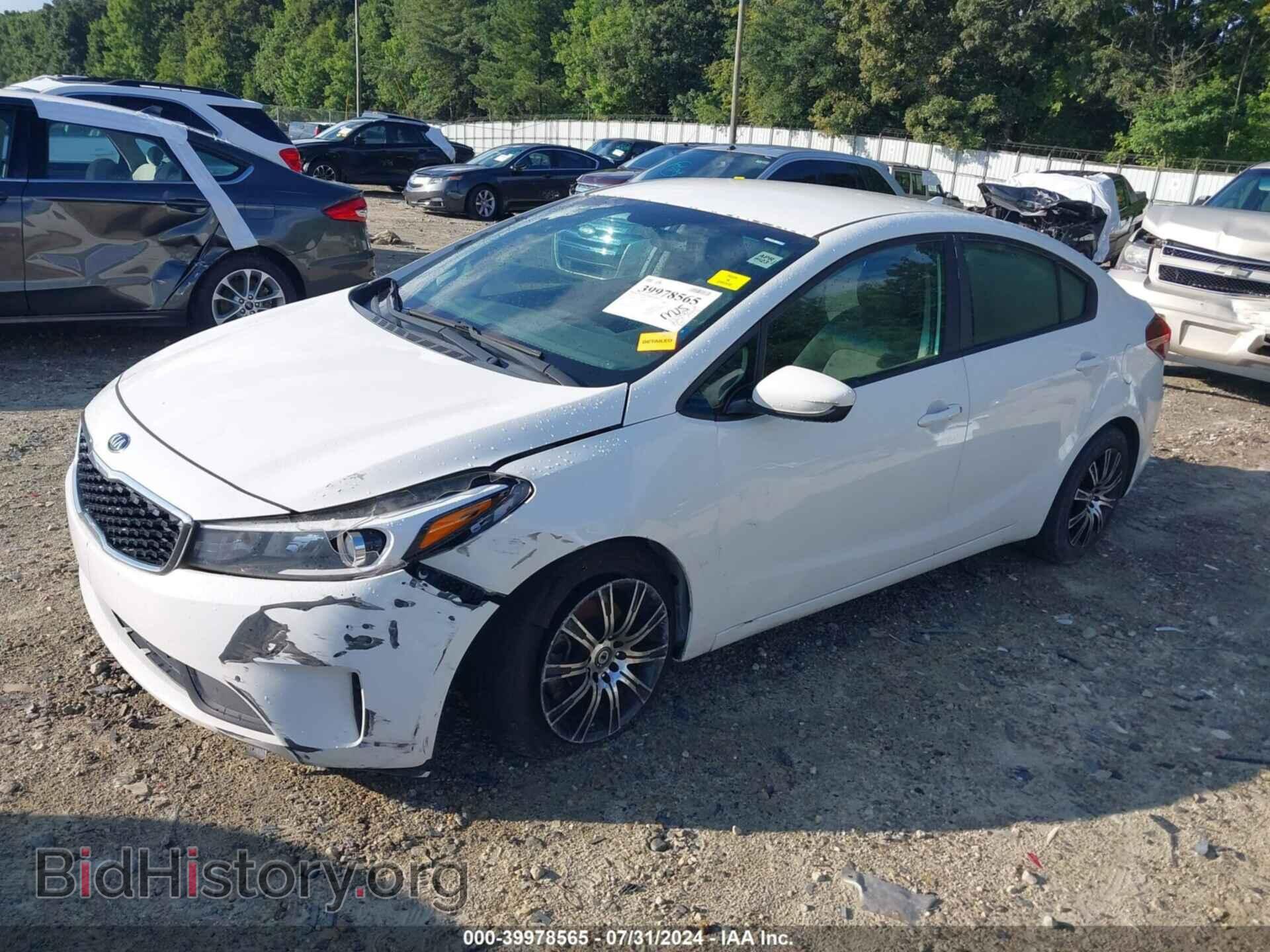 2017 KIA FORTE - VIN: 3KPFK4A73HE078685 - Фото 2