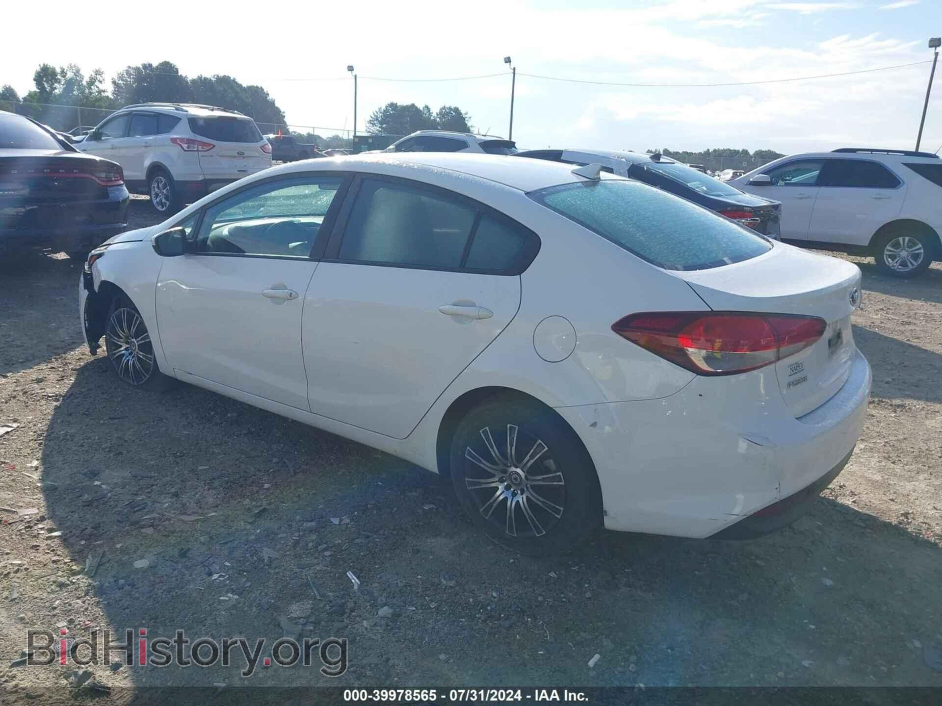 2017 KIA FORTE - VIN: 3KPFK4A73HE078685 - Фото 3