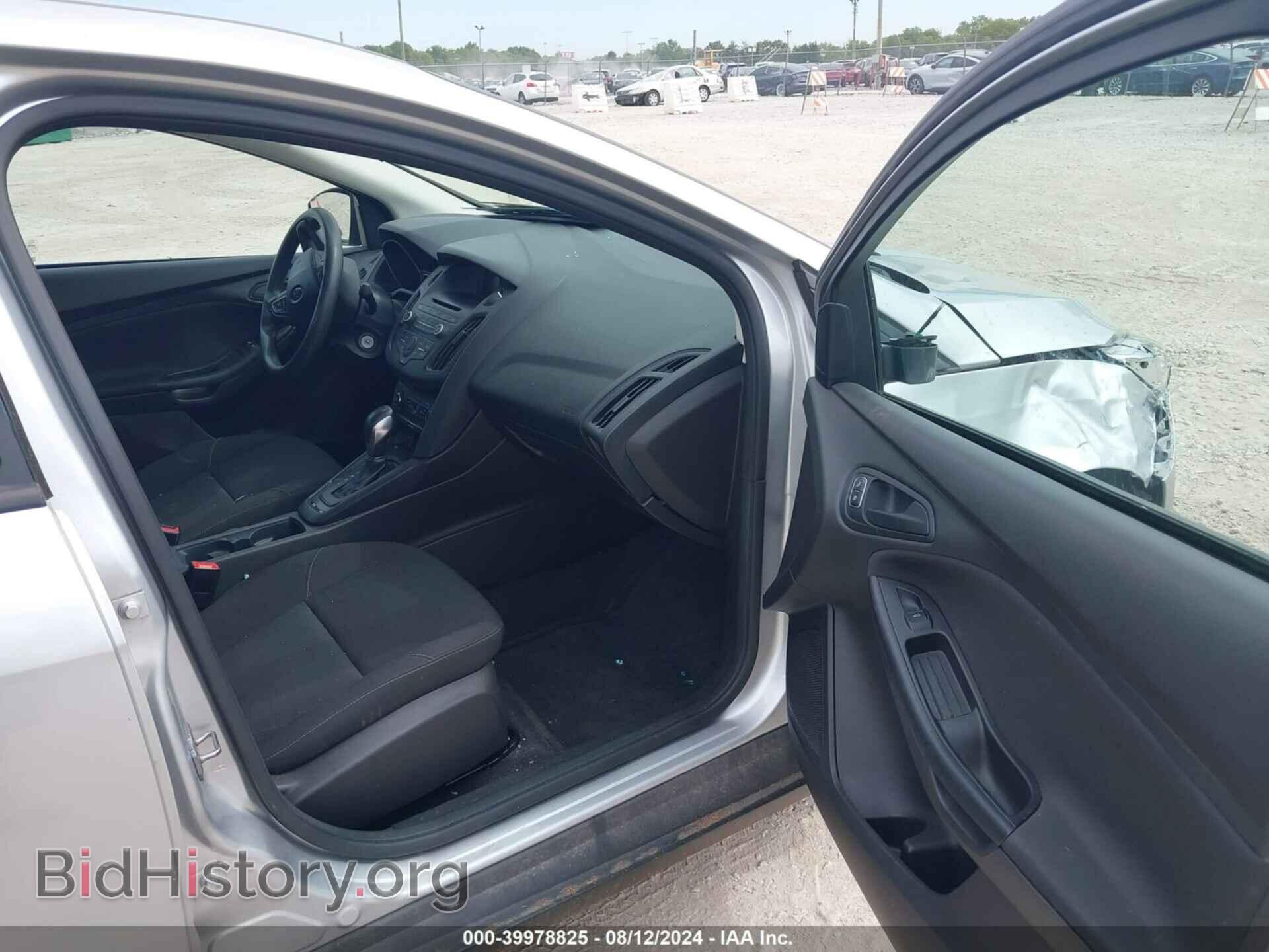 2016 FORD FOCUS - VIN: 1FADP3E22GL403002 - Фото 5