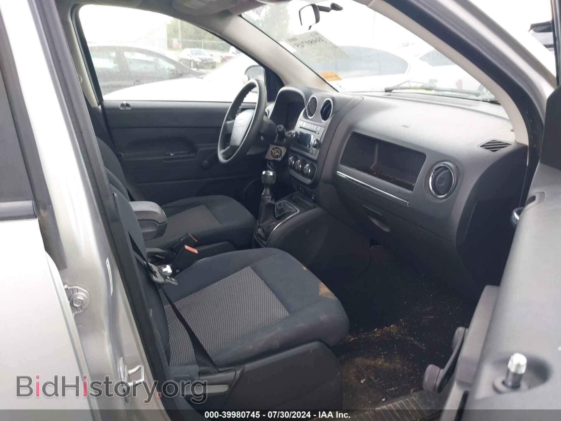 2010 JEEP COMPASS - VIN: 1J4NF4FB6AD596109 - Фото 5