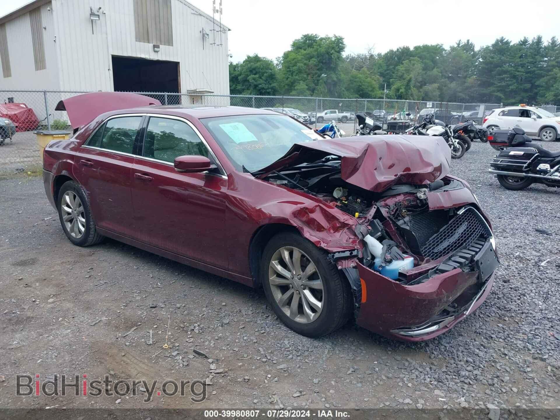 2017 CHRYSLER 300 - VIN: 2C3CCARG9HH607777 - Фото 6