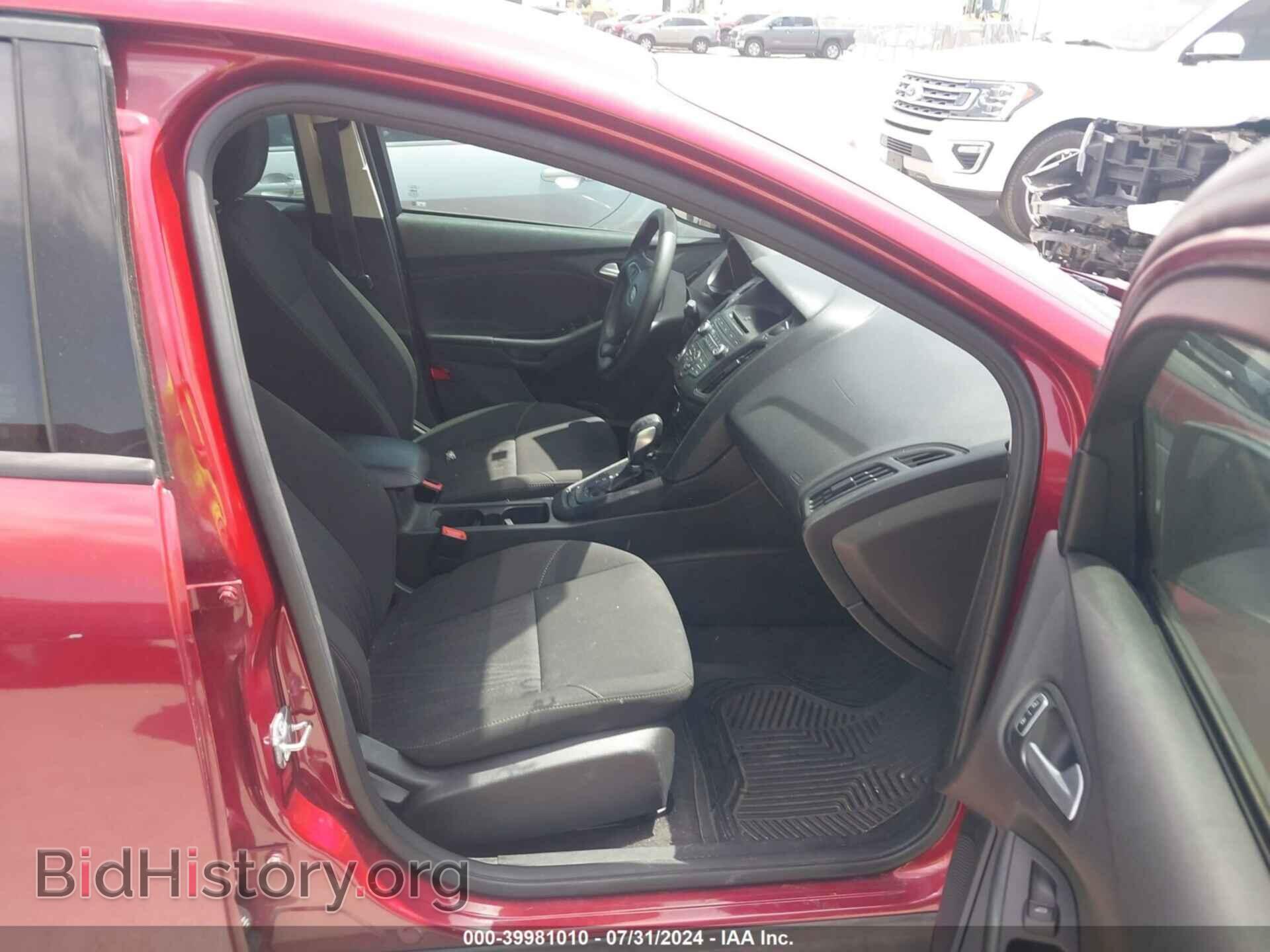 2017 FORD FOCUS - VIN: 1FADP3F2XHL347570 - Фото 5