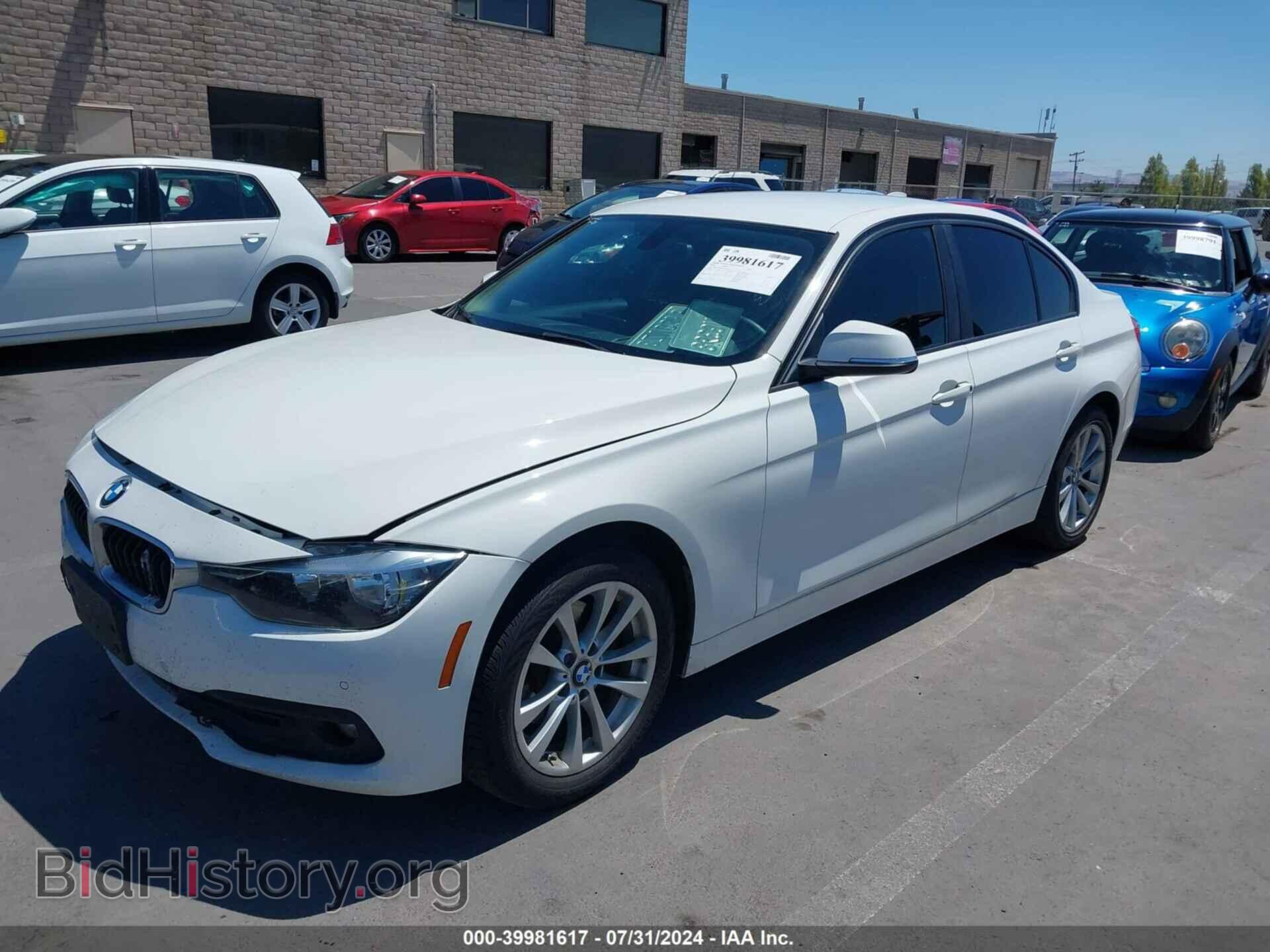 2016 BMW 320I - VIN: WBA8E1G52GNU11227 - Фото 2