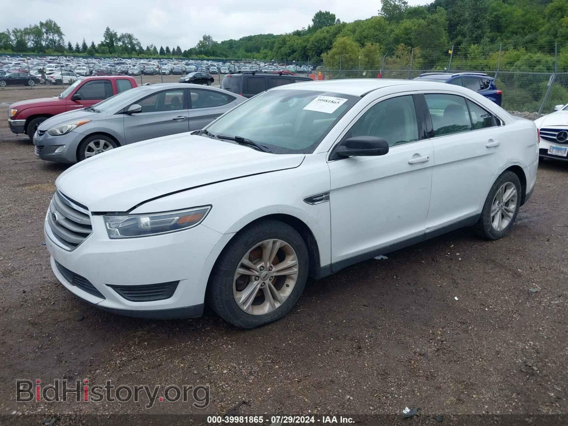 2015 FORD TAURUS - VIN: 1FAHP2D81FG202068 - Фото 2