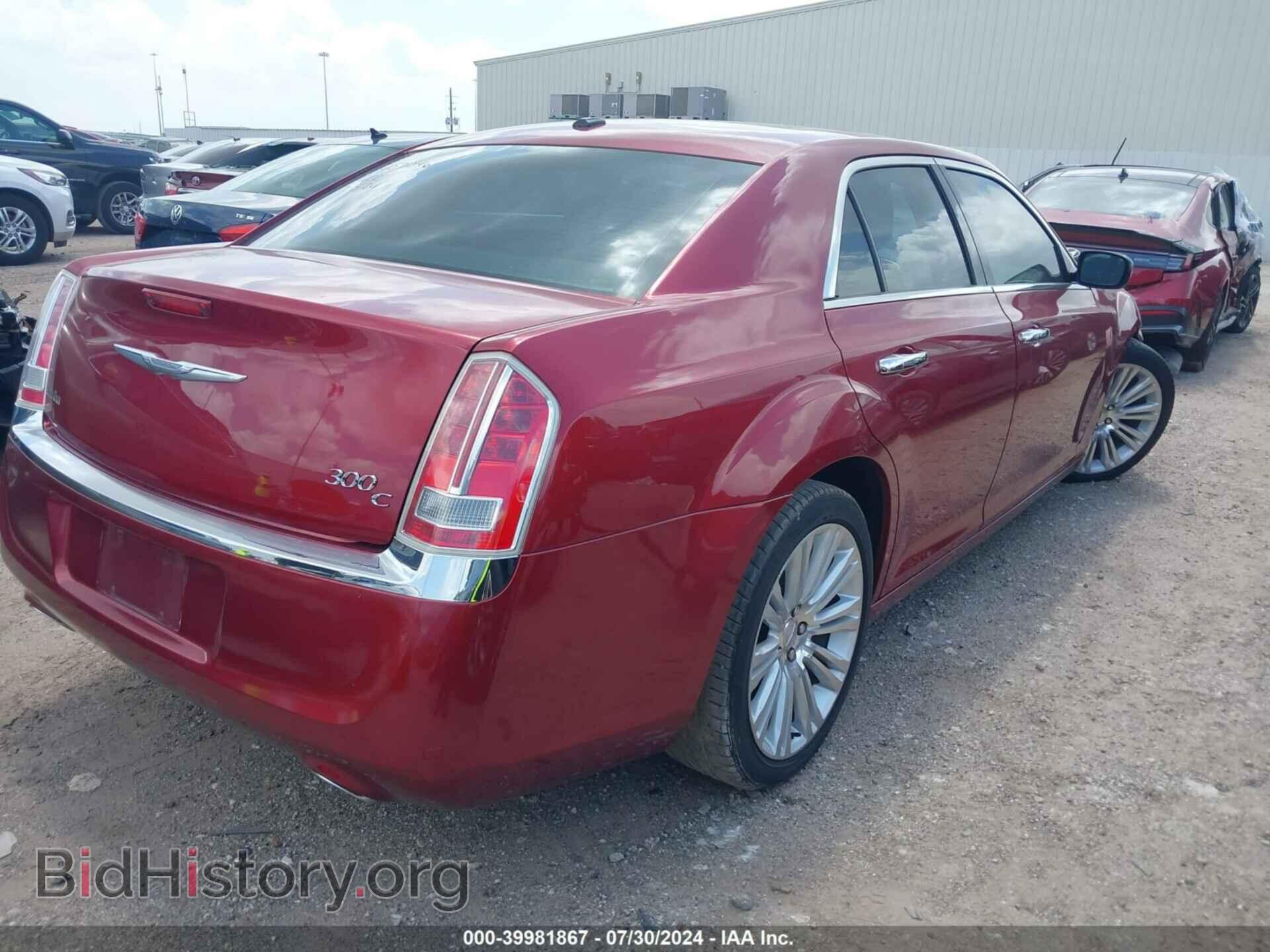 2012 CHRYSLER 300C - VIN: 2C3CCAET4CH273850 - Фото 4
