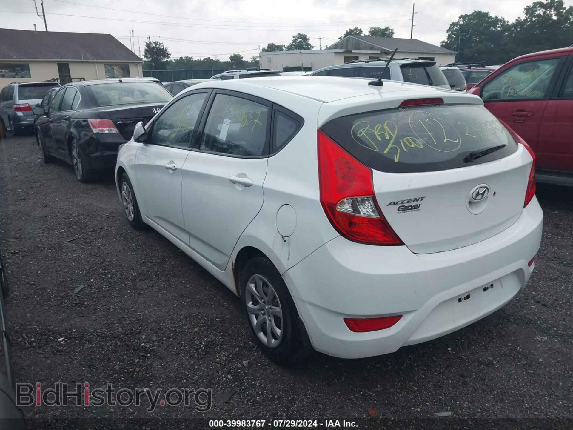 2013 HYUNDAI ACCENT - VIN: KMHCT5AE8DU128458 - Фото 3