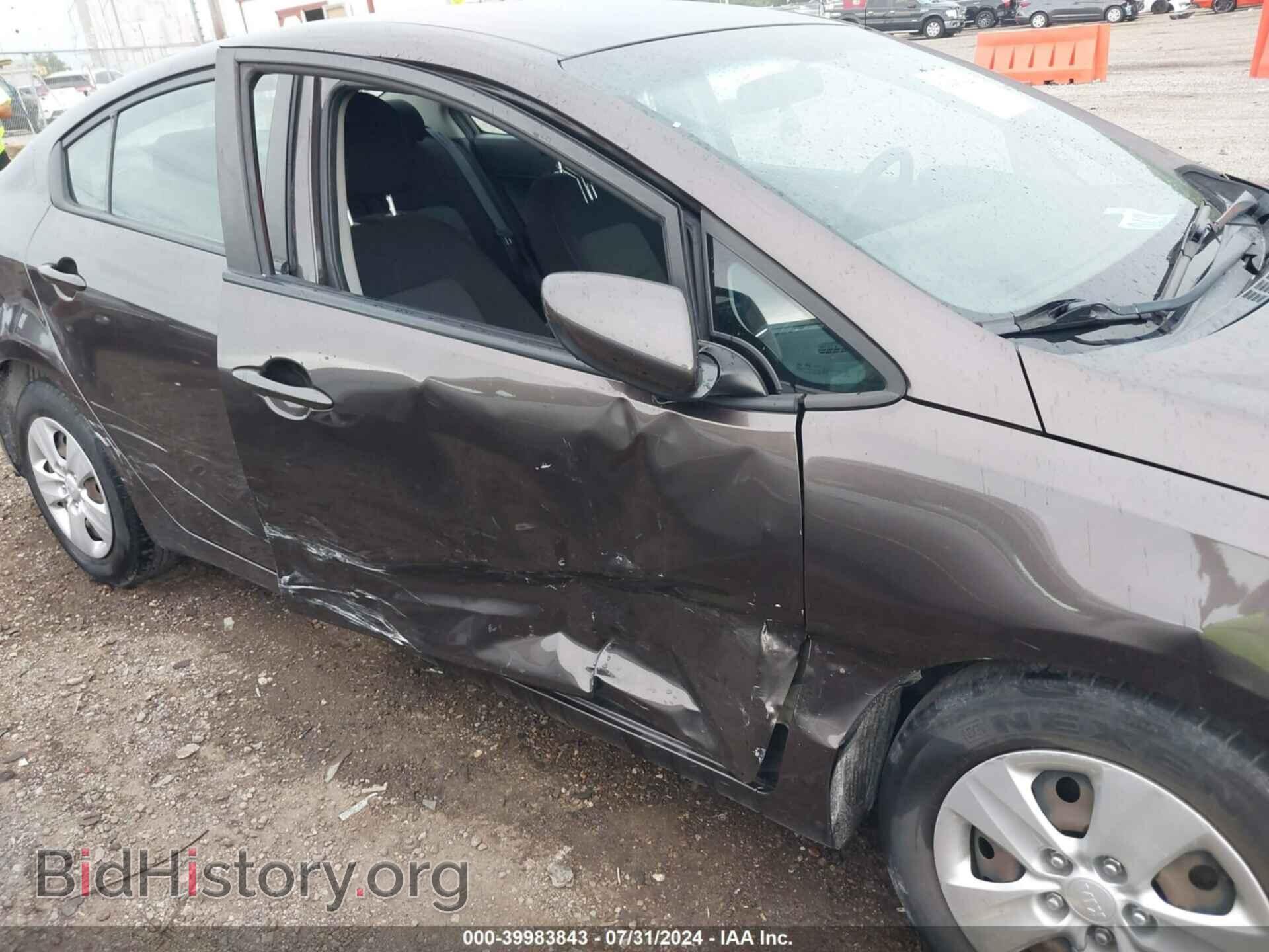 2017 KIA FORTE - VIN: 3KPFK4A71HE081424 - Фото 6