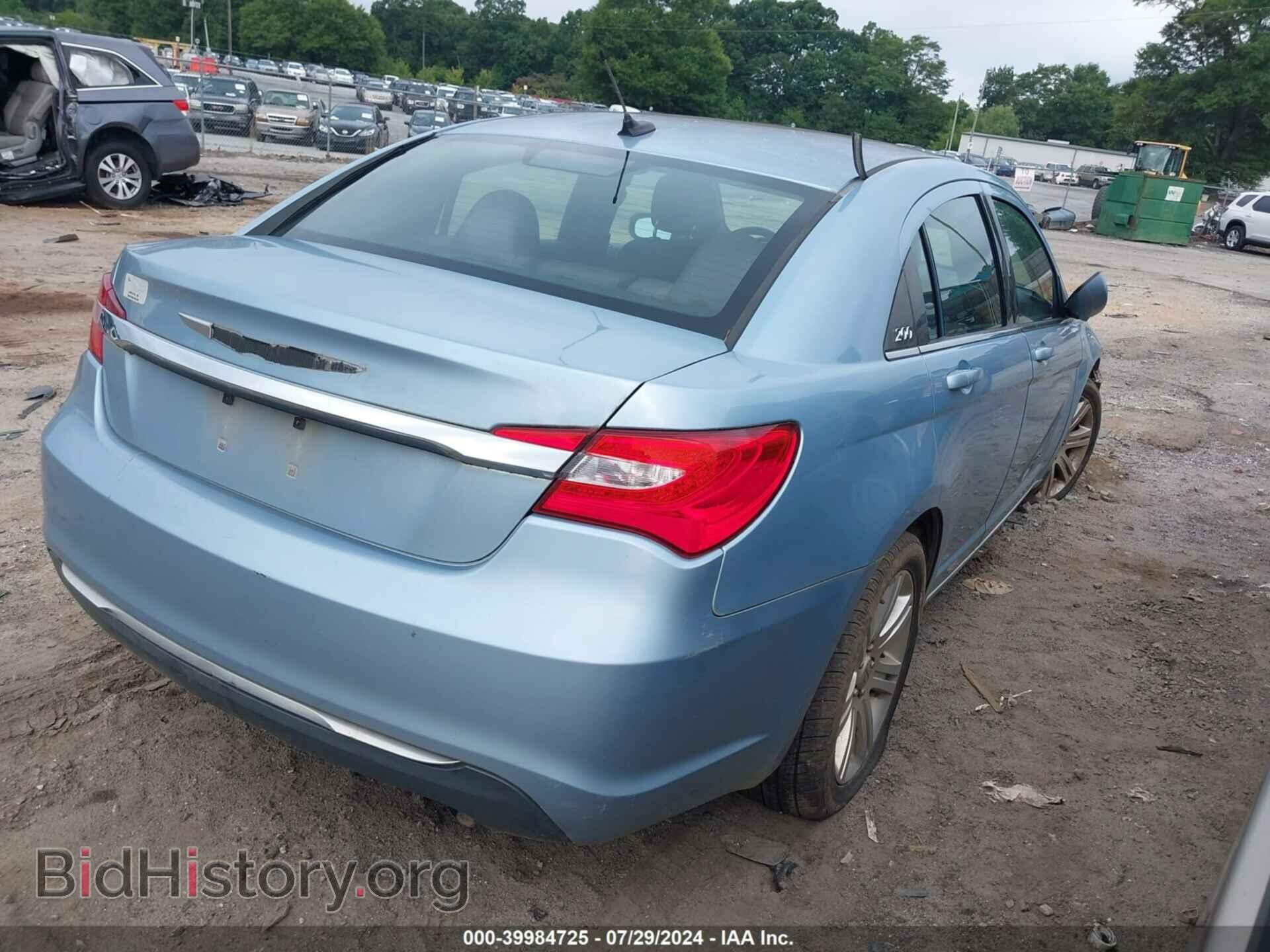 2012 CHRYSLER 200 - VIN: 1C3CCBBB8CN304073 - Фото 4
