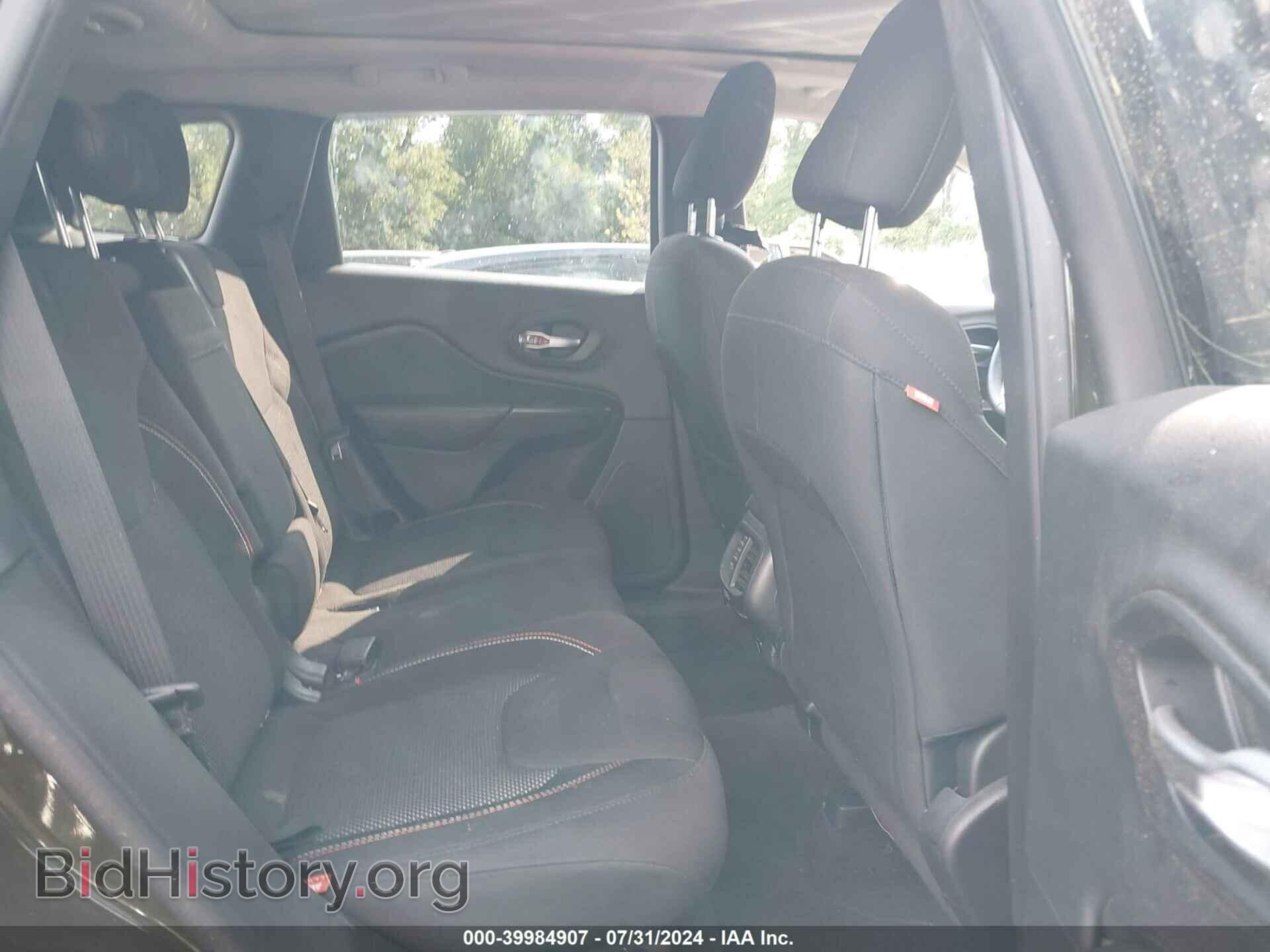 2016 JEEP CHEROKEE - VIN: 1C4PJMCB2GW371586 - Фото 8