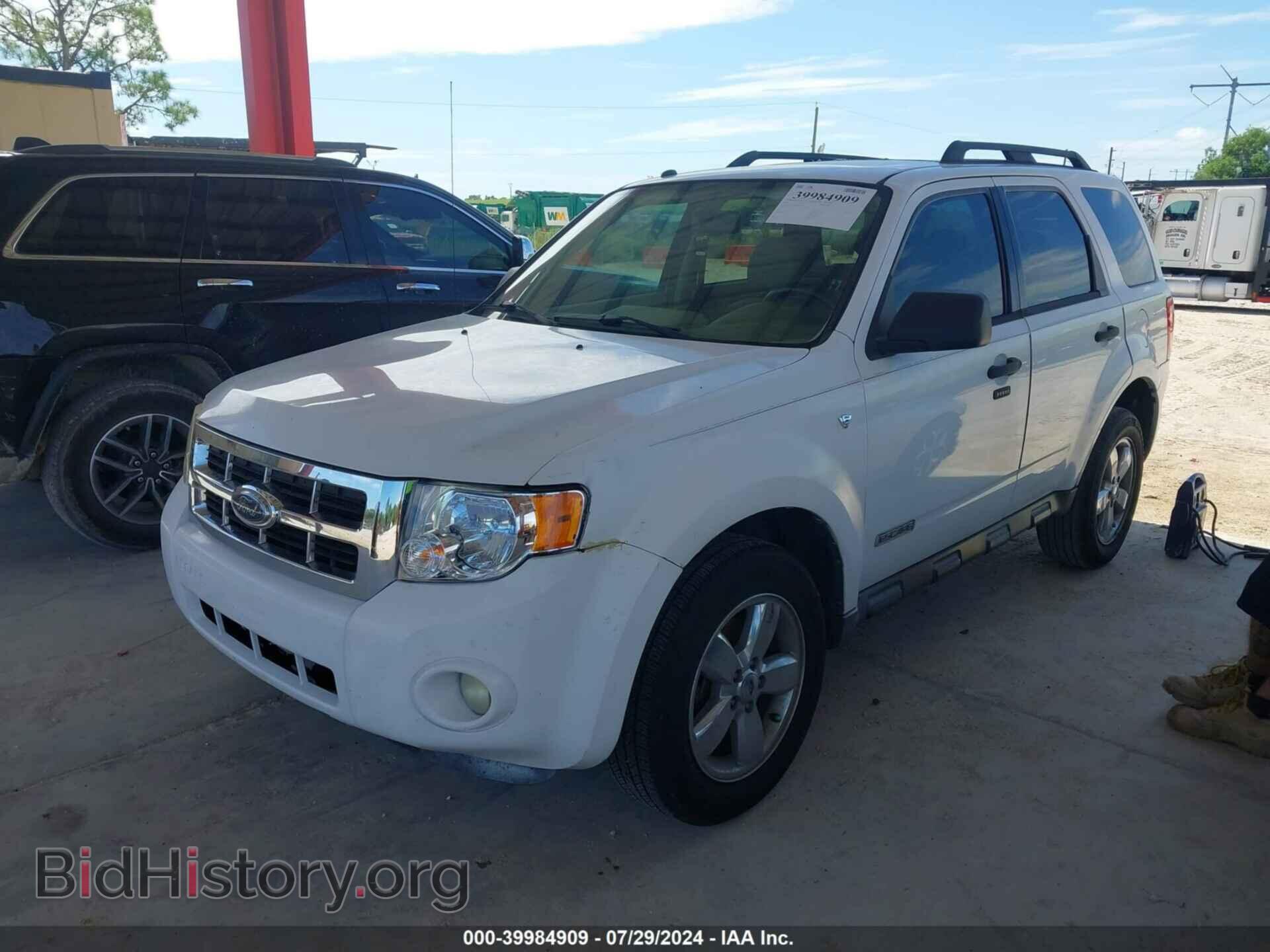 2008 FORD ESCAPE - VIN: 1FMCU031X8KD07113 - Фото 2