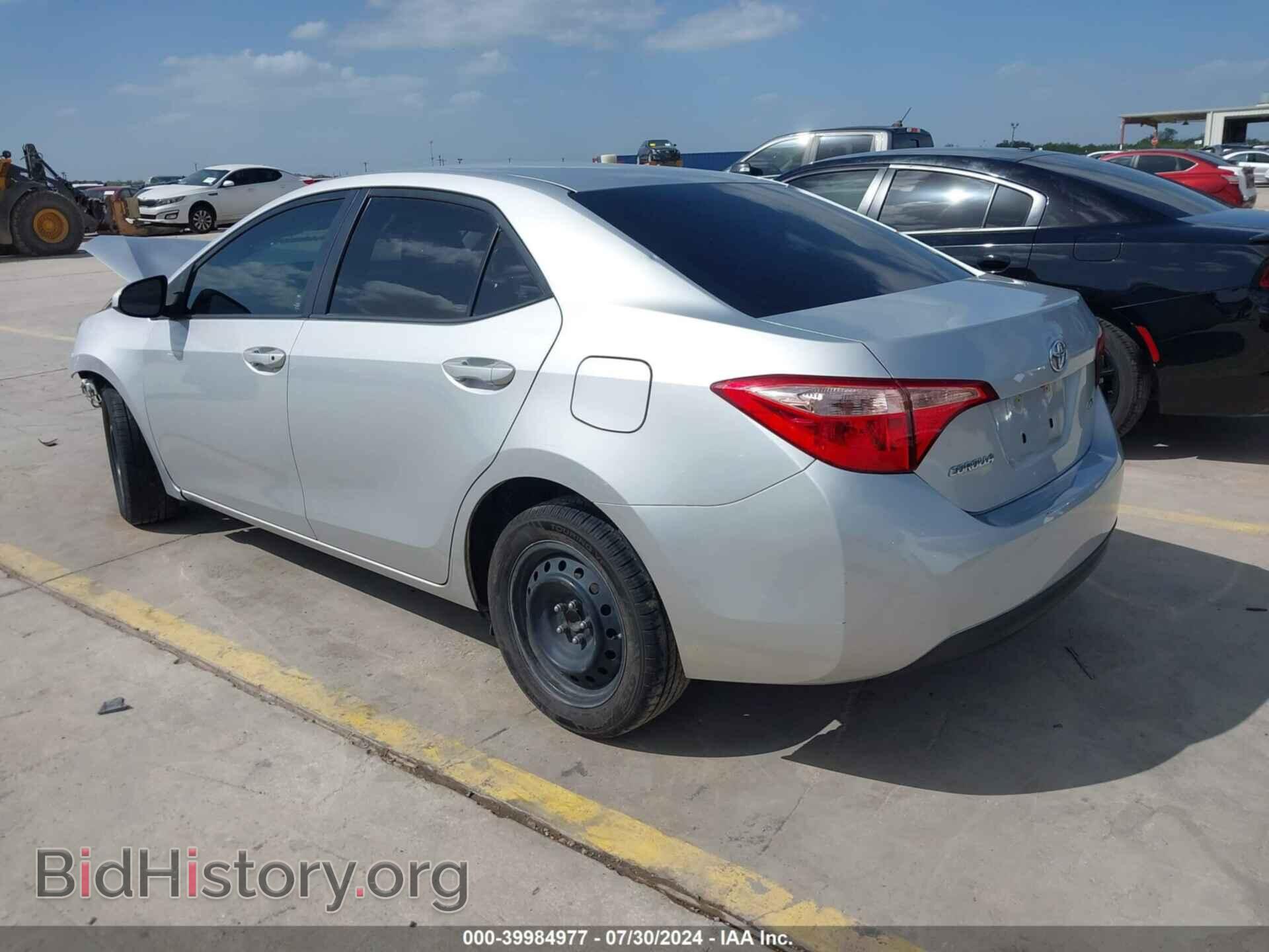 2017 TOYOTA COROLLA - VIN: 5YFBURHE3HP718113 - Фото 3
