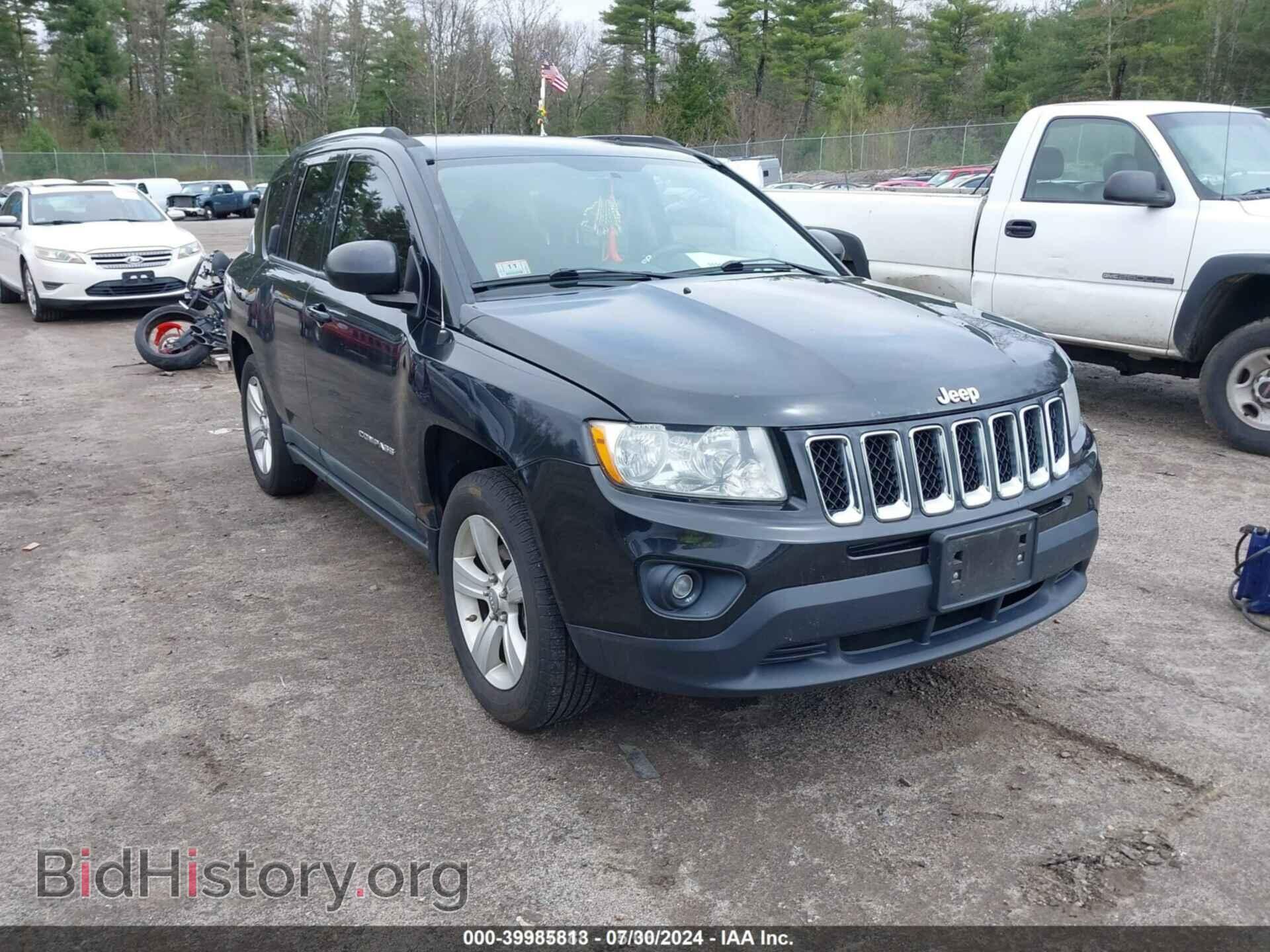Photo 1J4NT1FB1BD221625 - JEEP COMPASS 2011