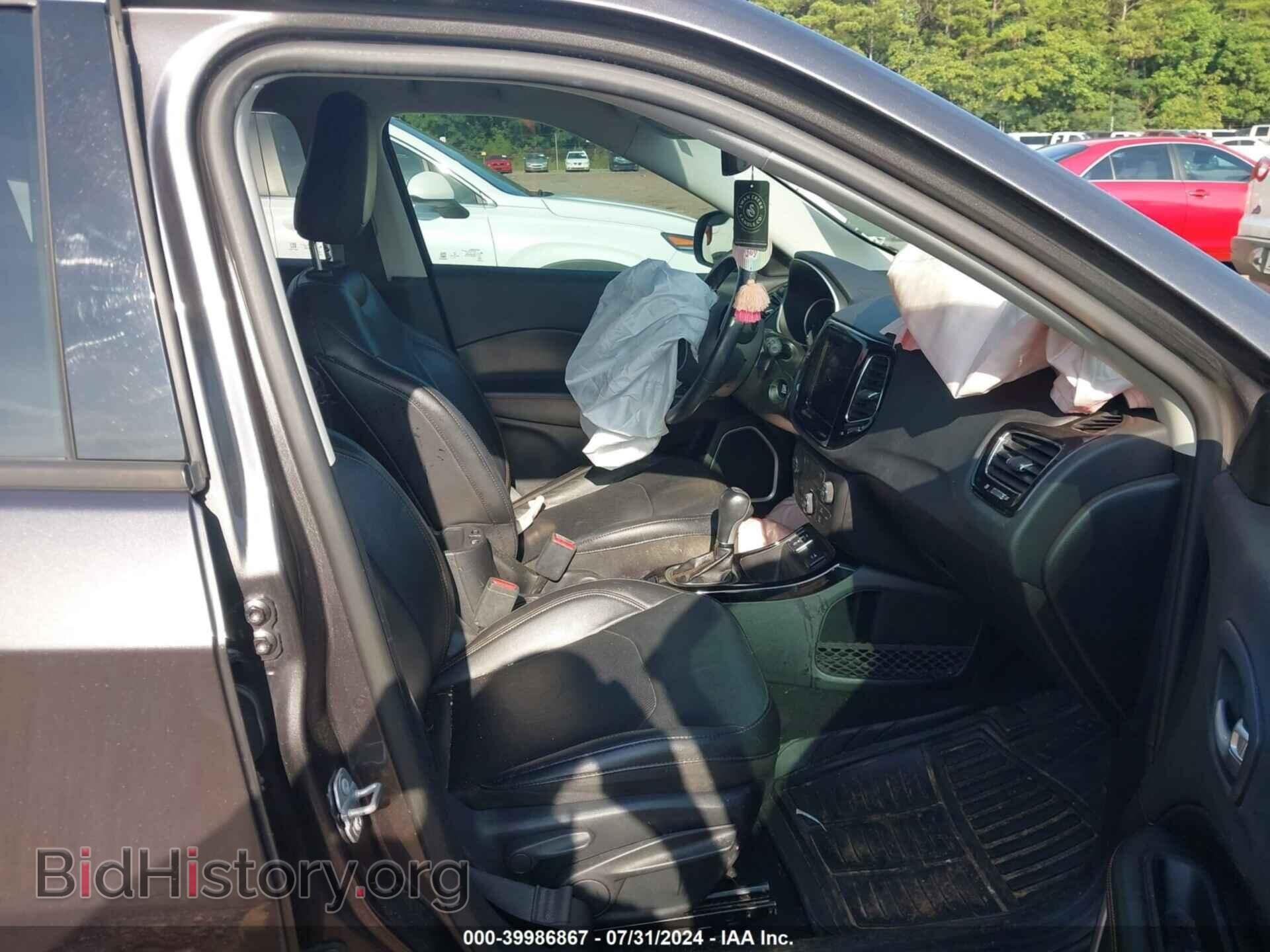 2019 JEEP COMPASS - VIN: 3C4NJCCB8KT663016 - Фото 5