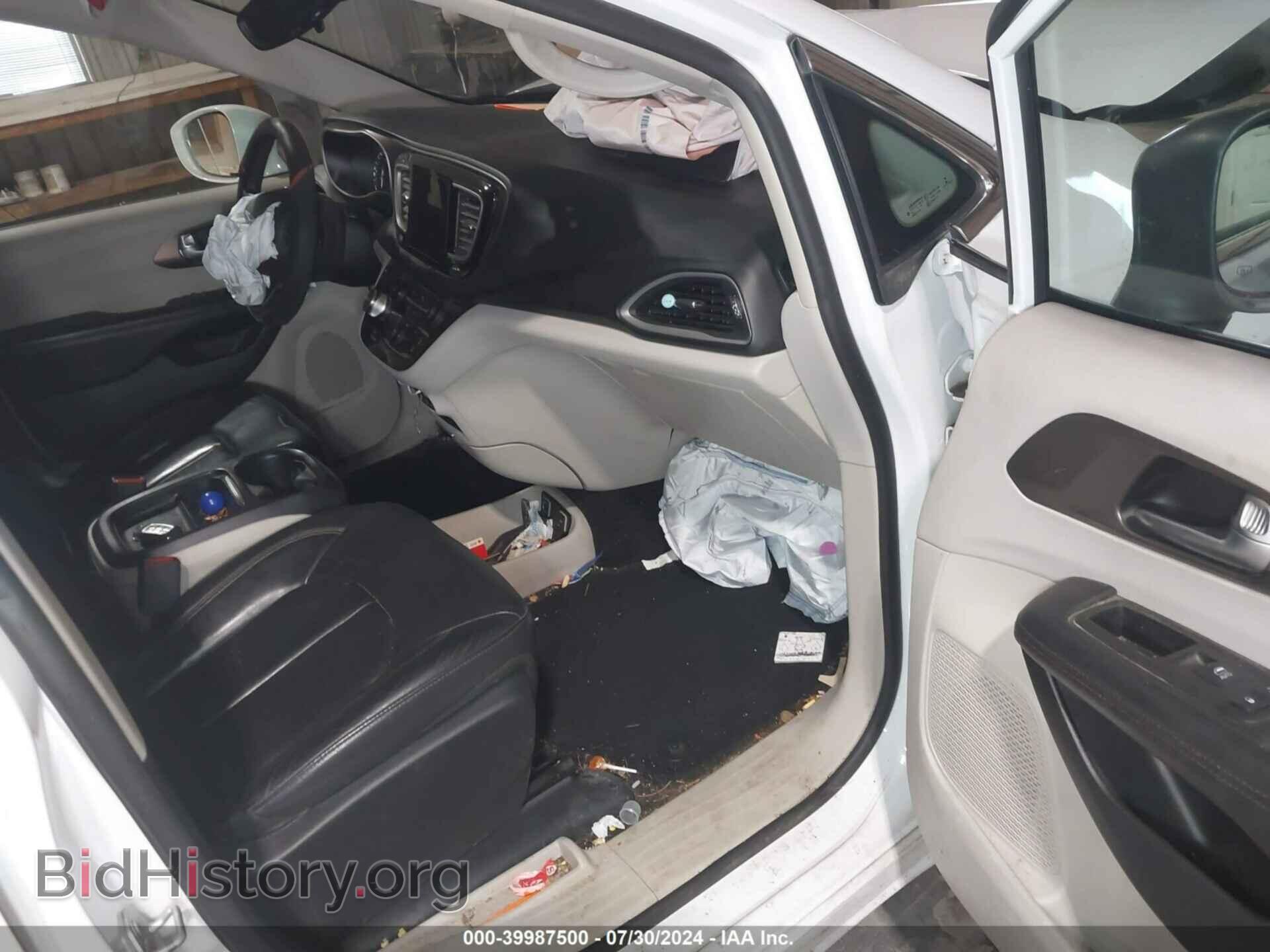 2017 CHRYSLER PACIFICA - VIN: 2C4RC1BG0HR784888 - Фото 5