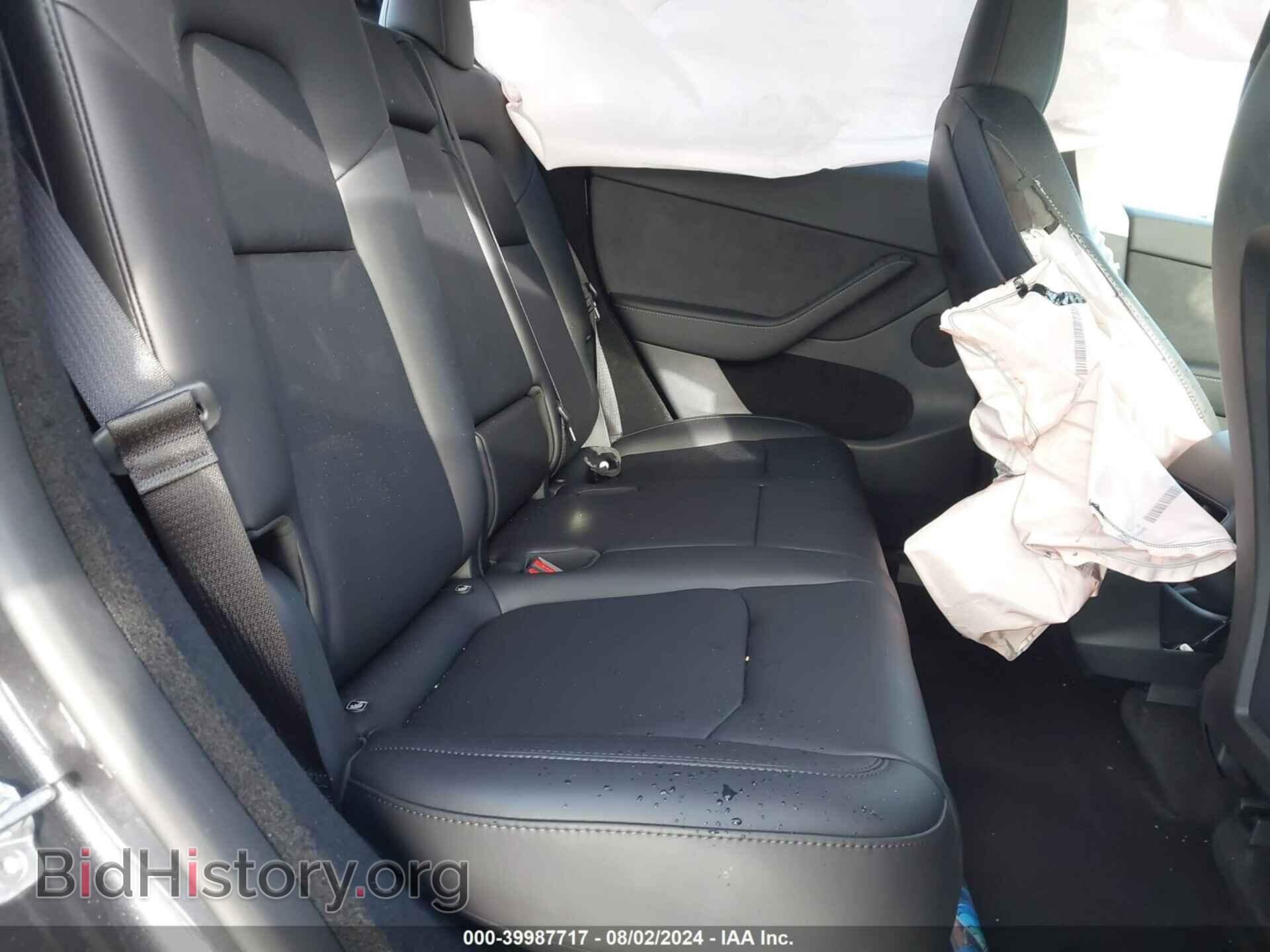 2024 TESLA MODEL Y - VIN: 7SAYGDEDXRF102568 - Фото 8