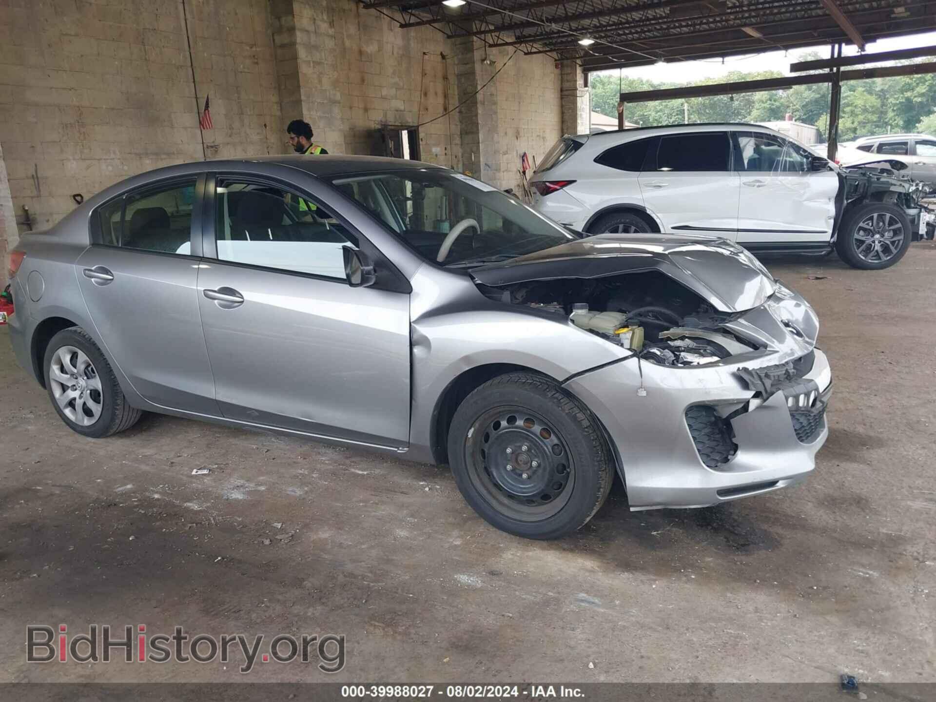 Photo JM1BL1UG5C1518018 - MAZDA MAZDA3 2012