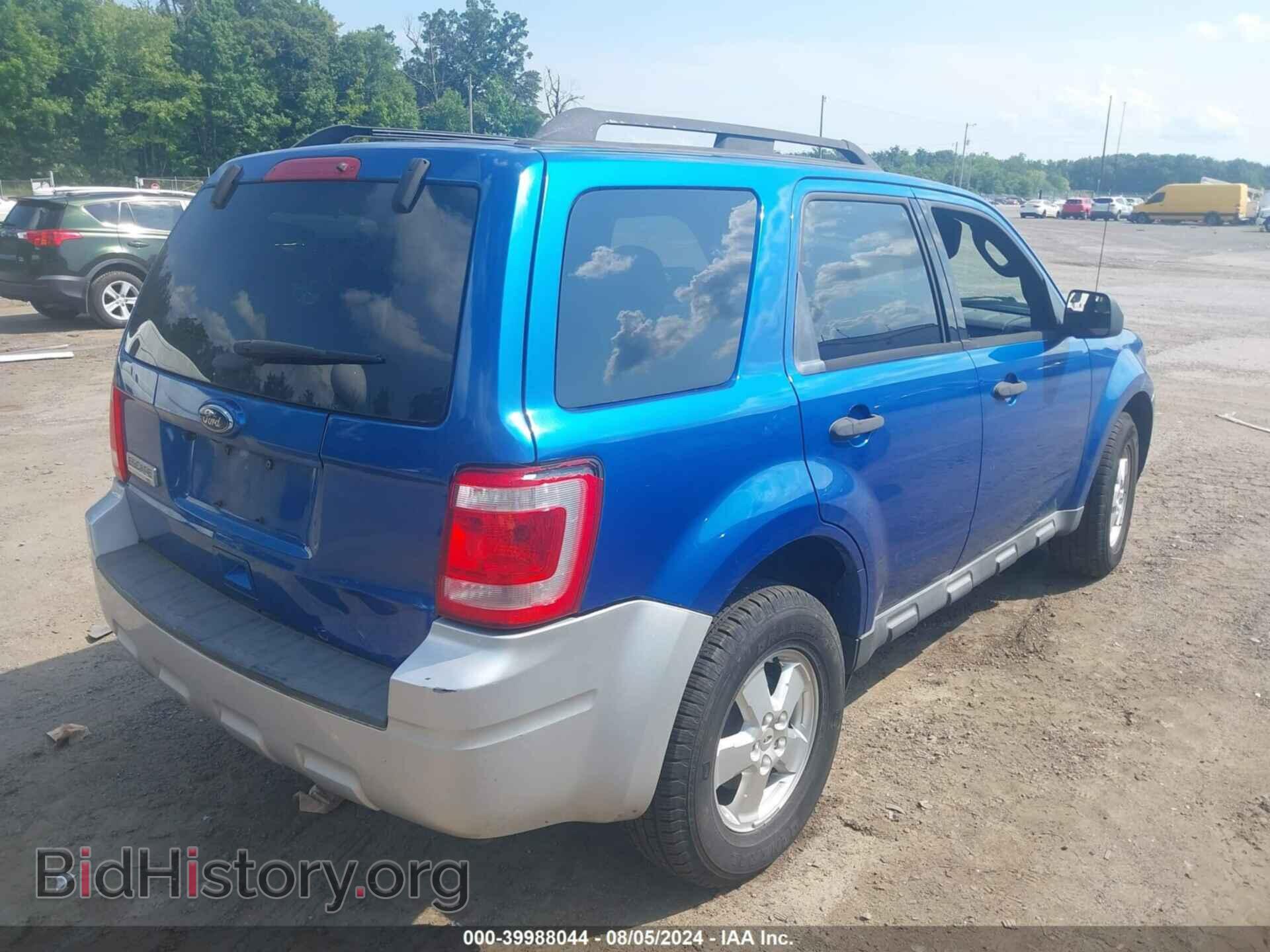 2011 FORD ESCAPE - VIN: 1FMCU0D71BKC22042 - Фото 4